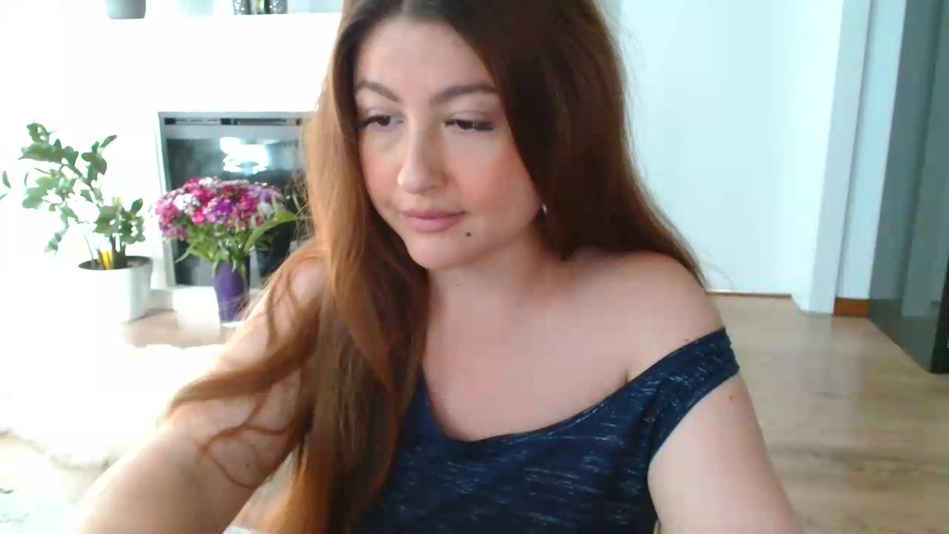 Gallery image thumbnail from SamyraX's myfreecams stream on, 05/15/2026, 16:21 image 4 of 20