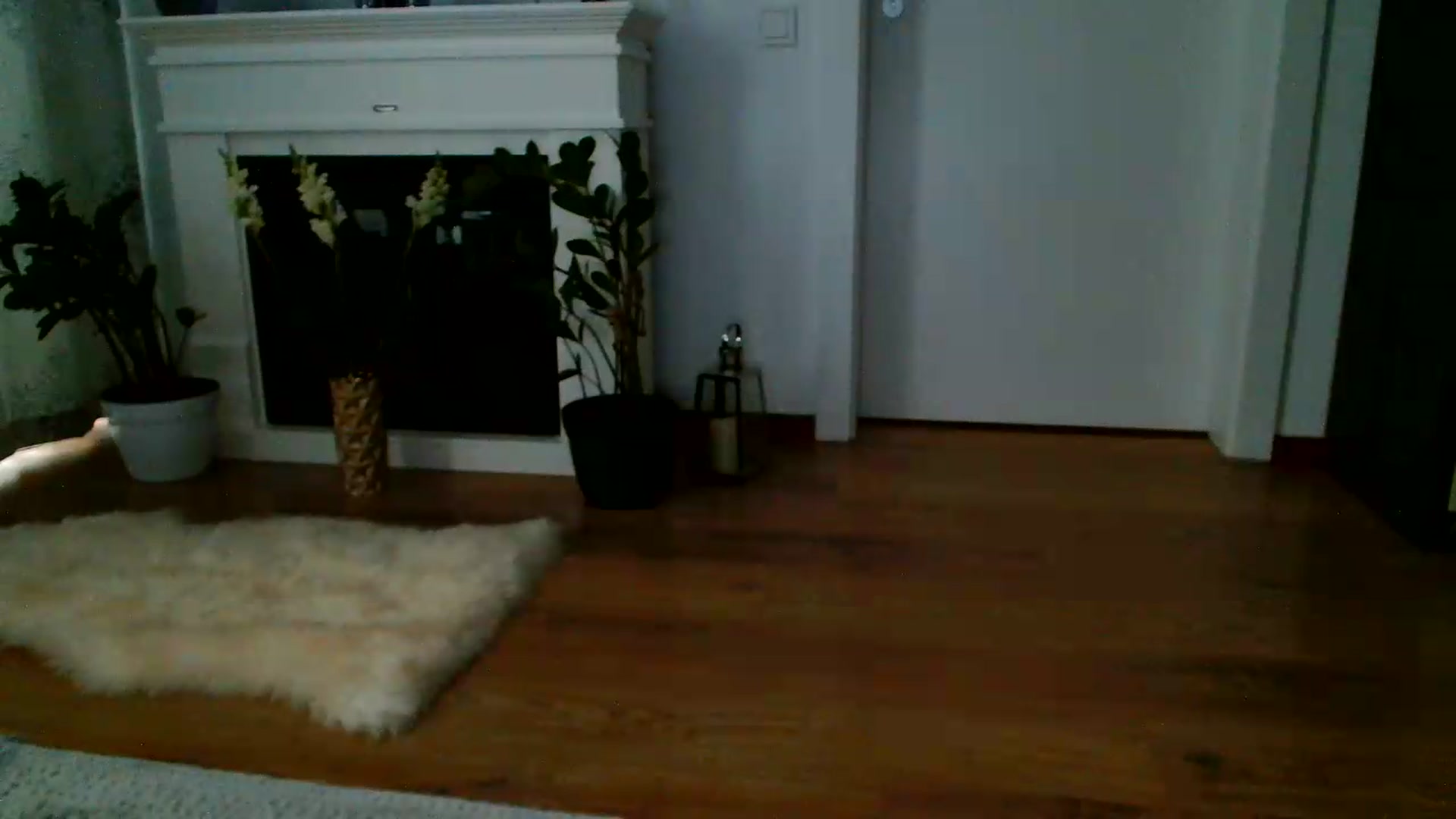 Gallery image thumbnail from SamyraX's myfreecams stream on, 06/09/2026, 16:32 image 5 of 20