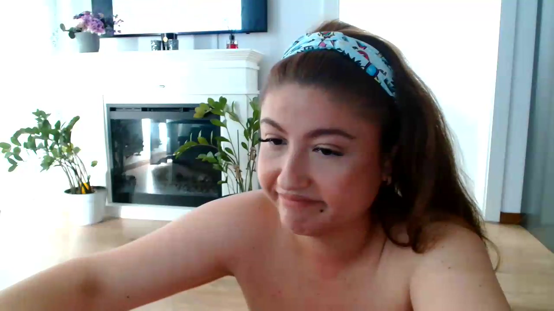 Gallery image thumbnail from SamyraX's myfreecams stream on, 06/21/2026, 16:20 image 4 of 20