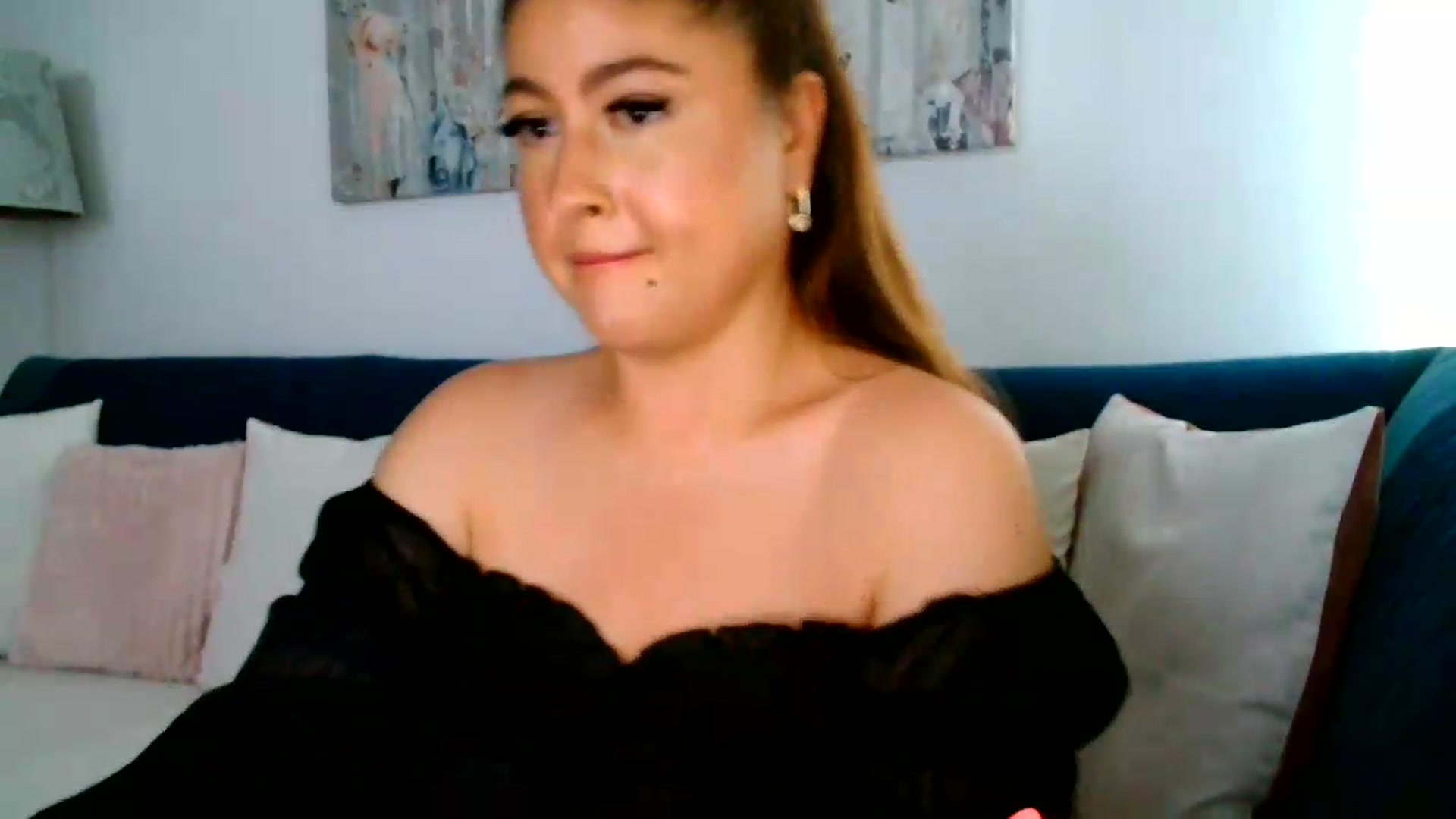 Gallery image thumbnail from SamyraX's myfreecams stream on, 07/12/2026, 16:37 image 16 of 20