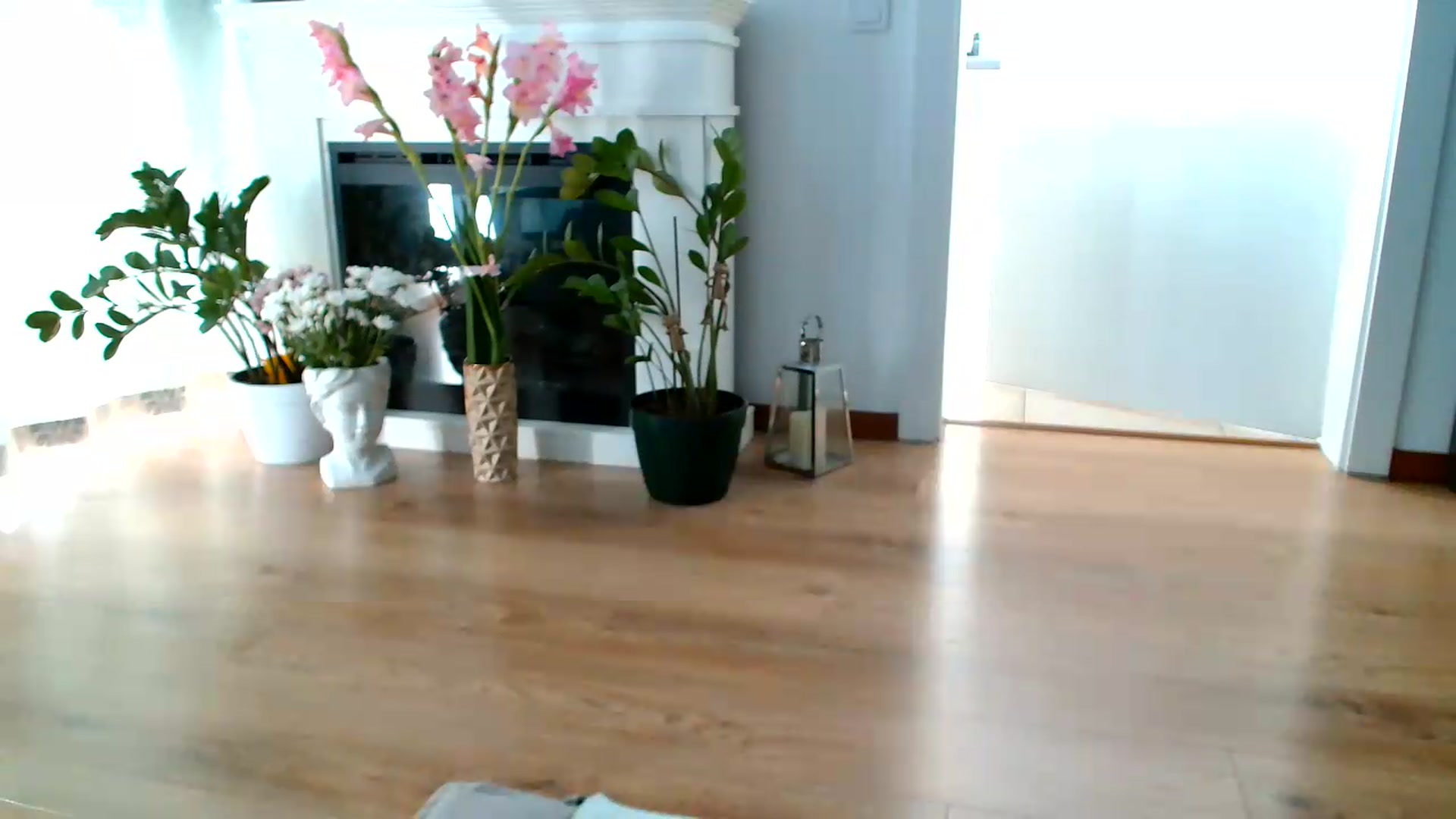 Gallery image thumbnail from SamyraX's myfreecams stream on, 07/14/2026, 16:03 image 4 of 20