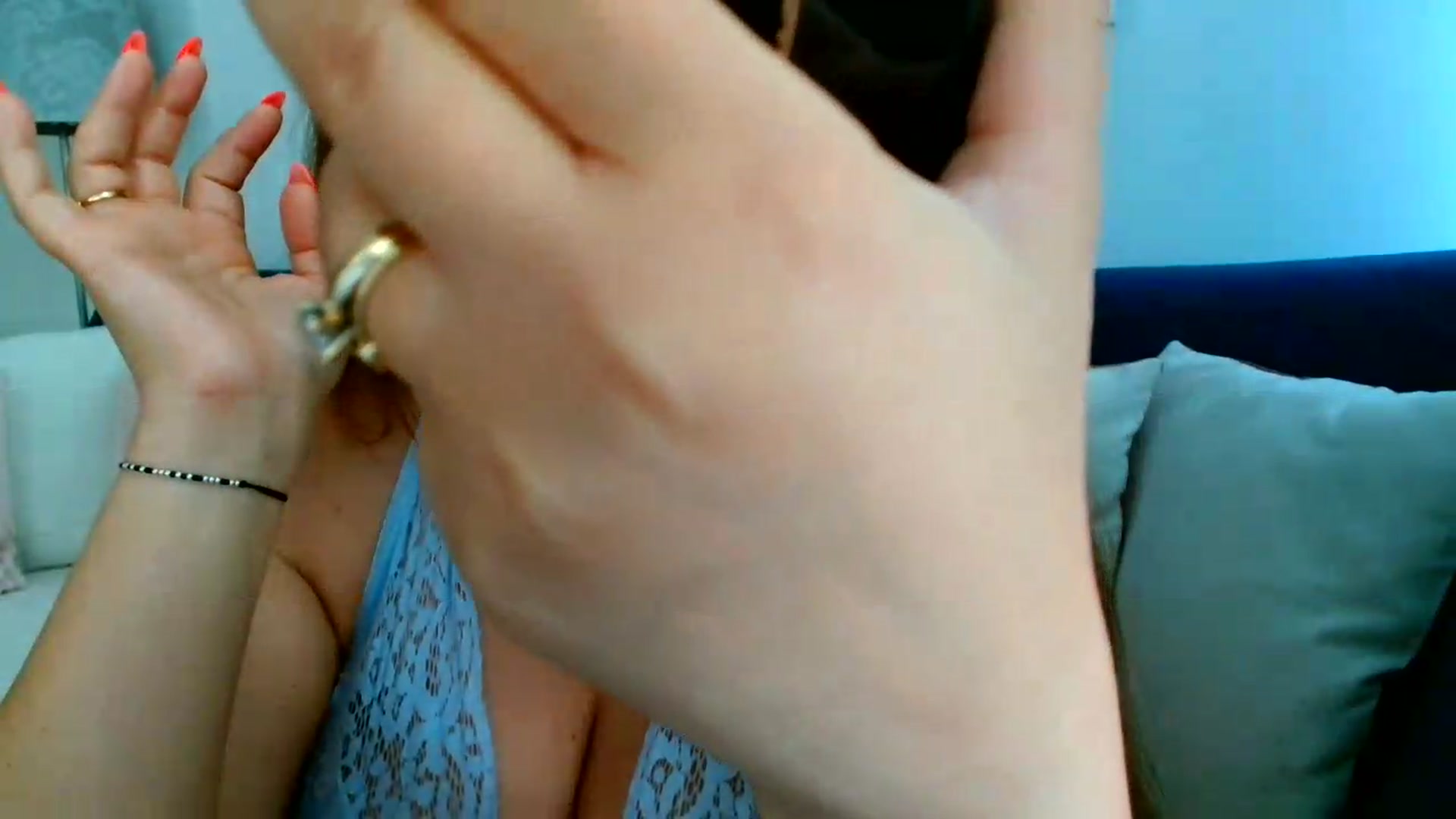 Gallery image thumbnail from SamyraX's myfreecams stream on, 07/15/2026, 15:59 image 11 of 20