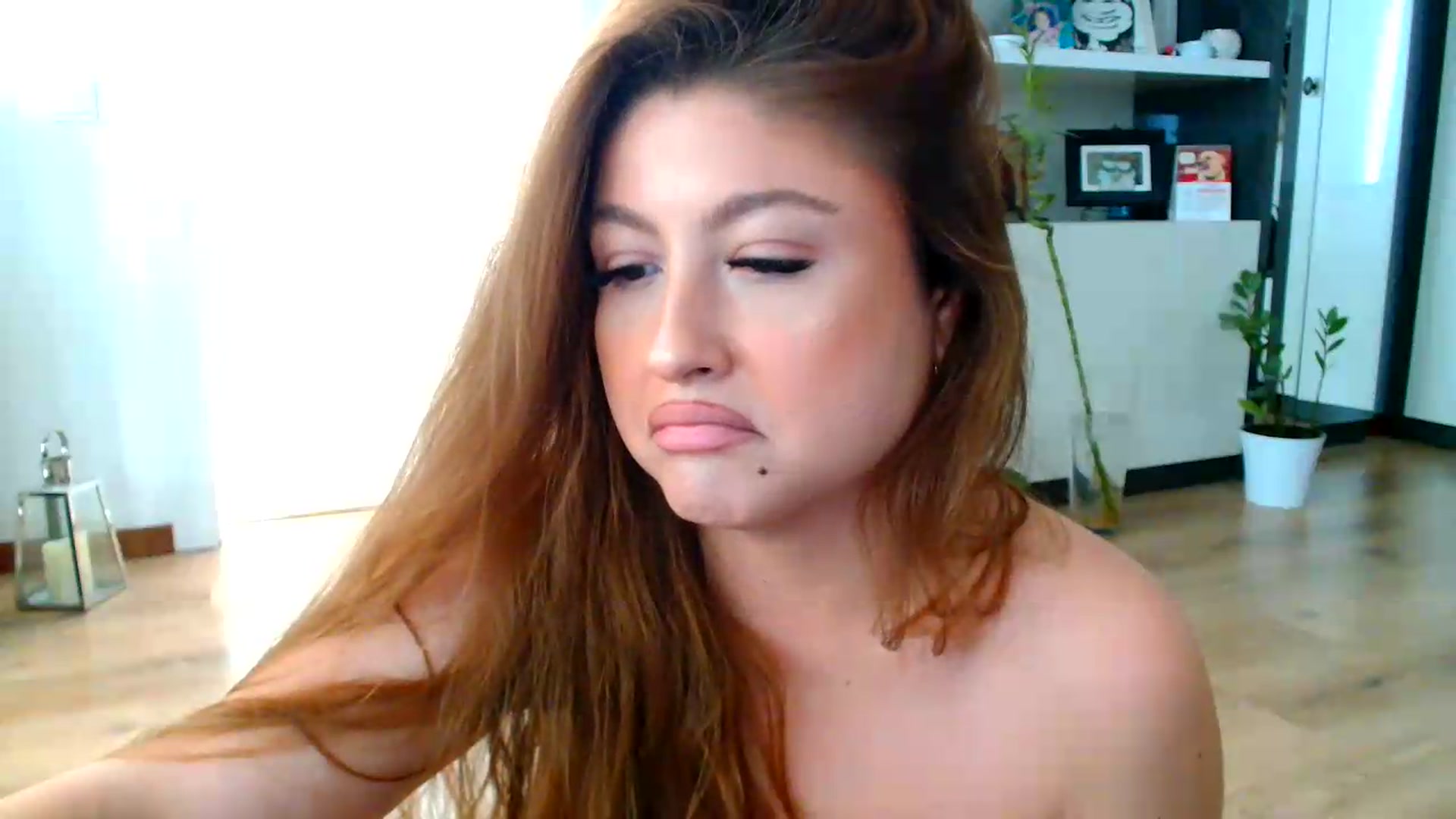 Gallery image thumbnail from SamyraX's myfreecams stream on, 07/19/2026, 16:27 image 19 of 20