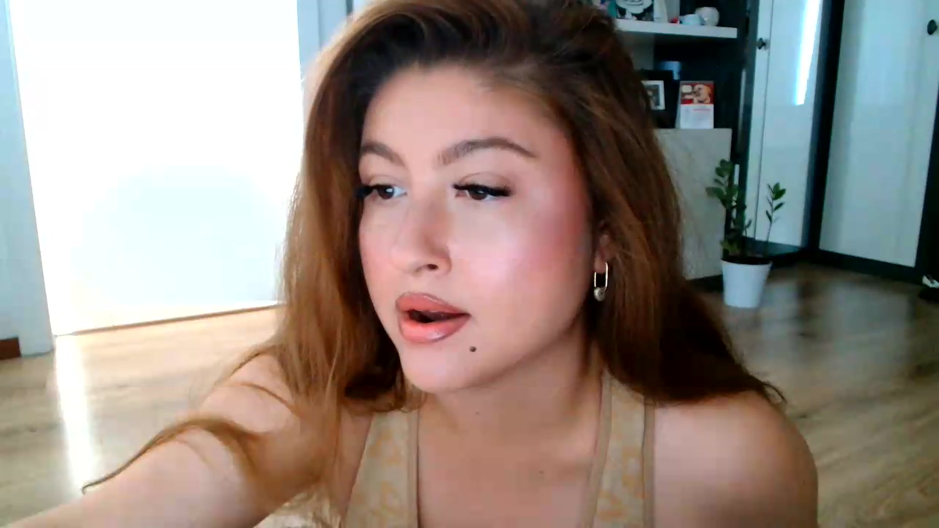 Gallery image thumbnail from SamyraX's myfreecams stream on, 07/29/2026, 14:33 image 9 of 20