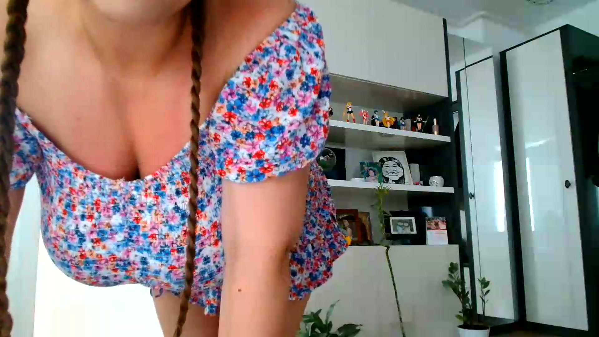 Gallery image thumbnail from SamyraX's myfreecams stream on, 08/12/2026, 12:55 image 18 of 20