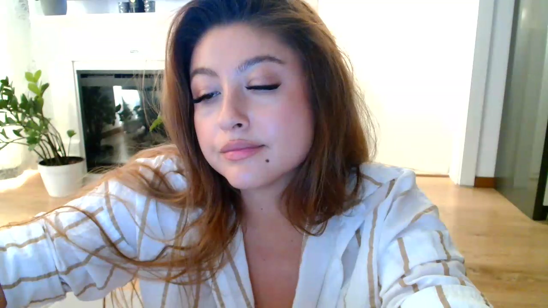 Gallery image thumbnail from SamyraX's myfreecams stream on, 09/05/2026, 16:24 image 20 of 20