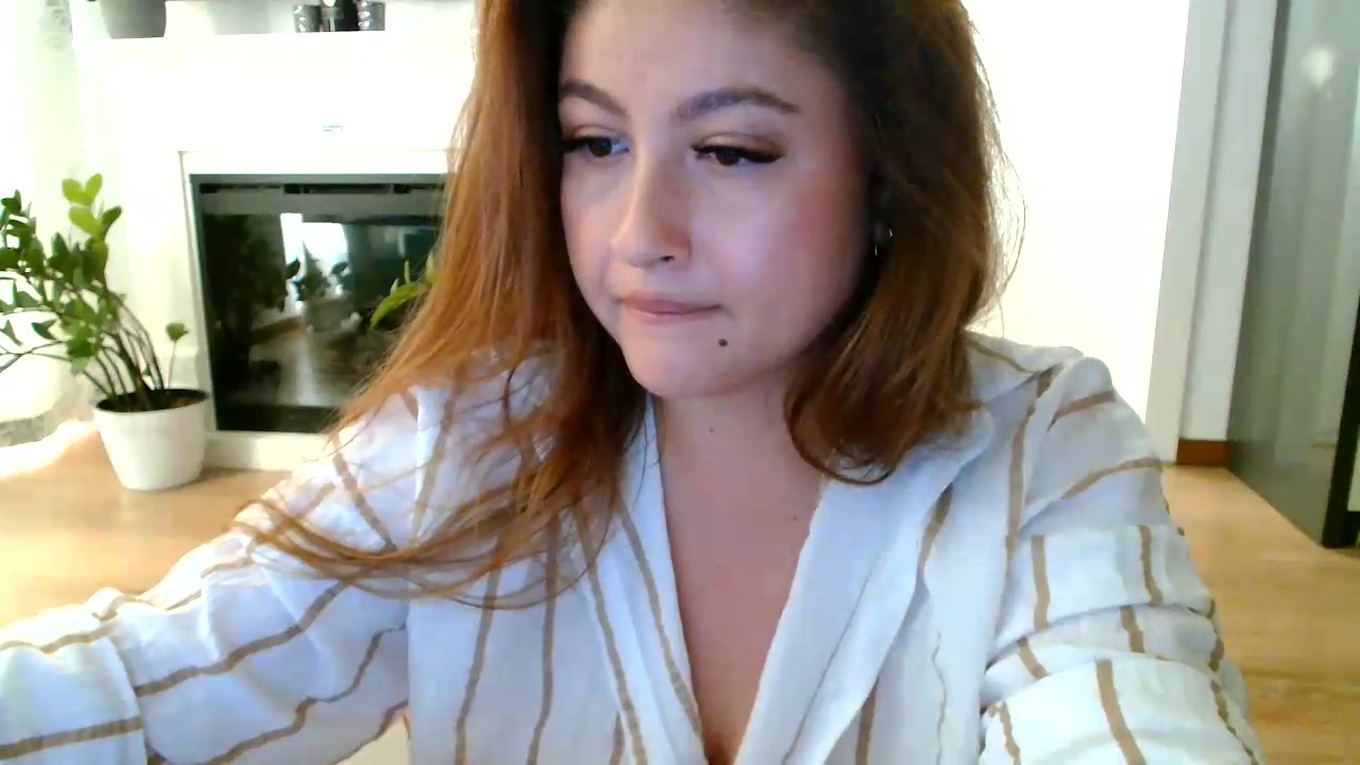 Gallery image thumbnail from SamyraX's myfreecams stream on, 09/05/2026, 16:24 image 13 of 20
