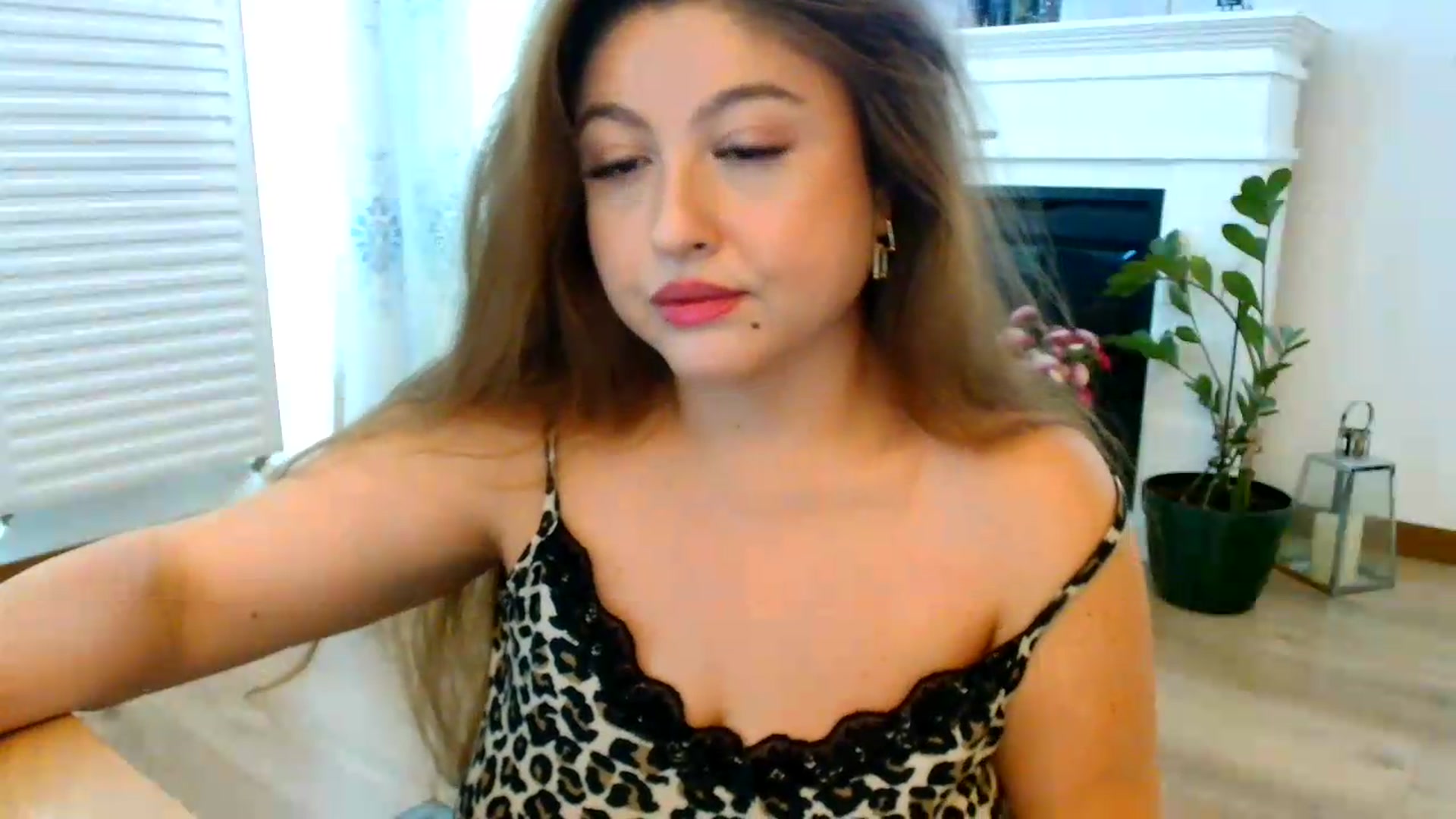 Gallery image thumbnail from SamyraX's myfreecams stream on, 09/11/2026, 13:01 image 2 of 20