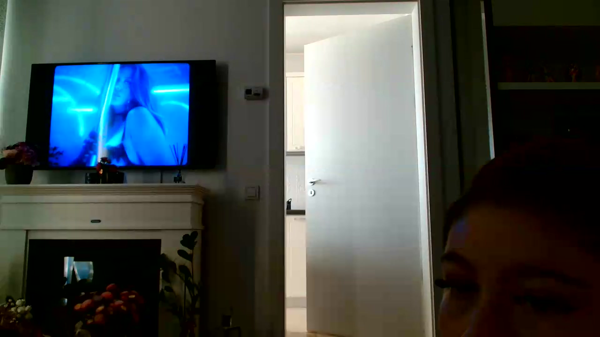 Gallery image thumbnail from SamyraX's myfreecams stream on, 09/13/2026, 16:50 image 14 of 20