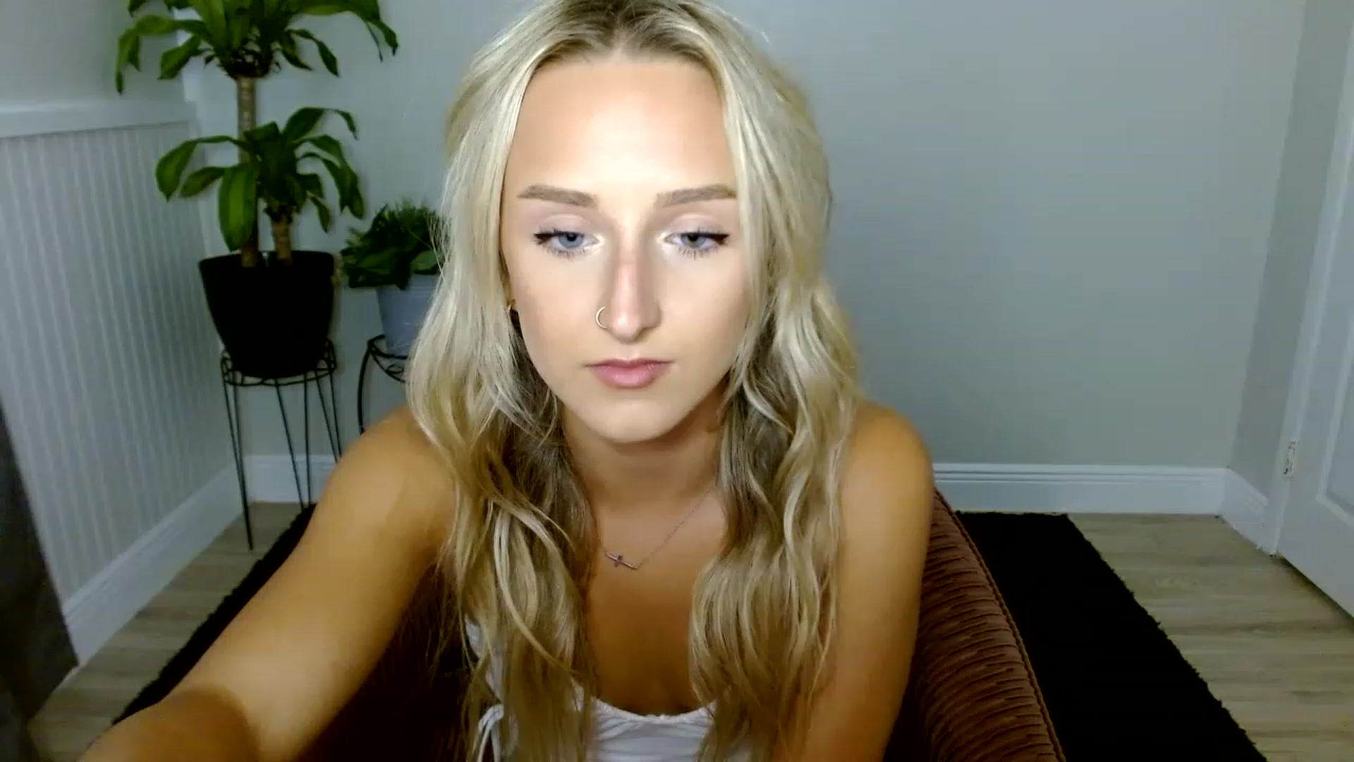 Gallery image thumbnail from Sandiecheeks's myfreecams stream on, 08/26/2023, 18:43 image 19 of 20
