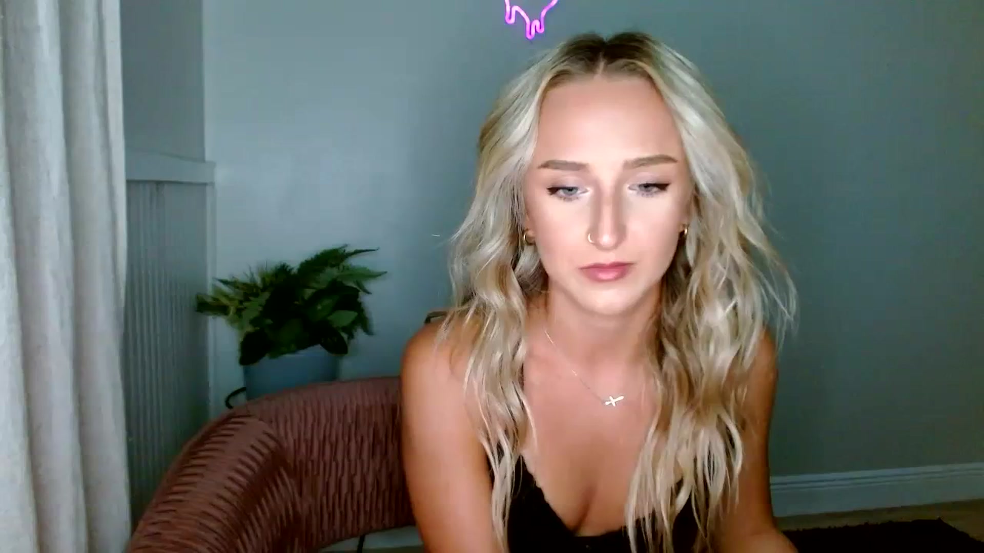 Gallery image thumbnail from Sandiecheeks's myfreecams stream on, 09/07/2023, 02:25 image 19 of 20