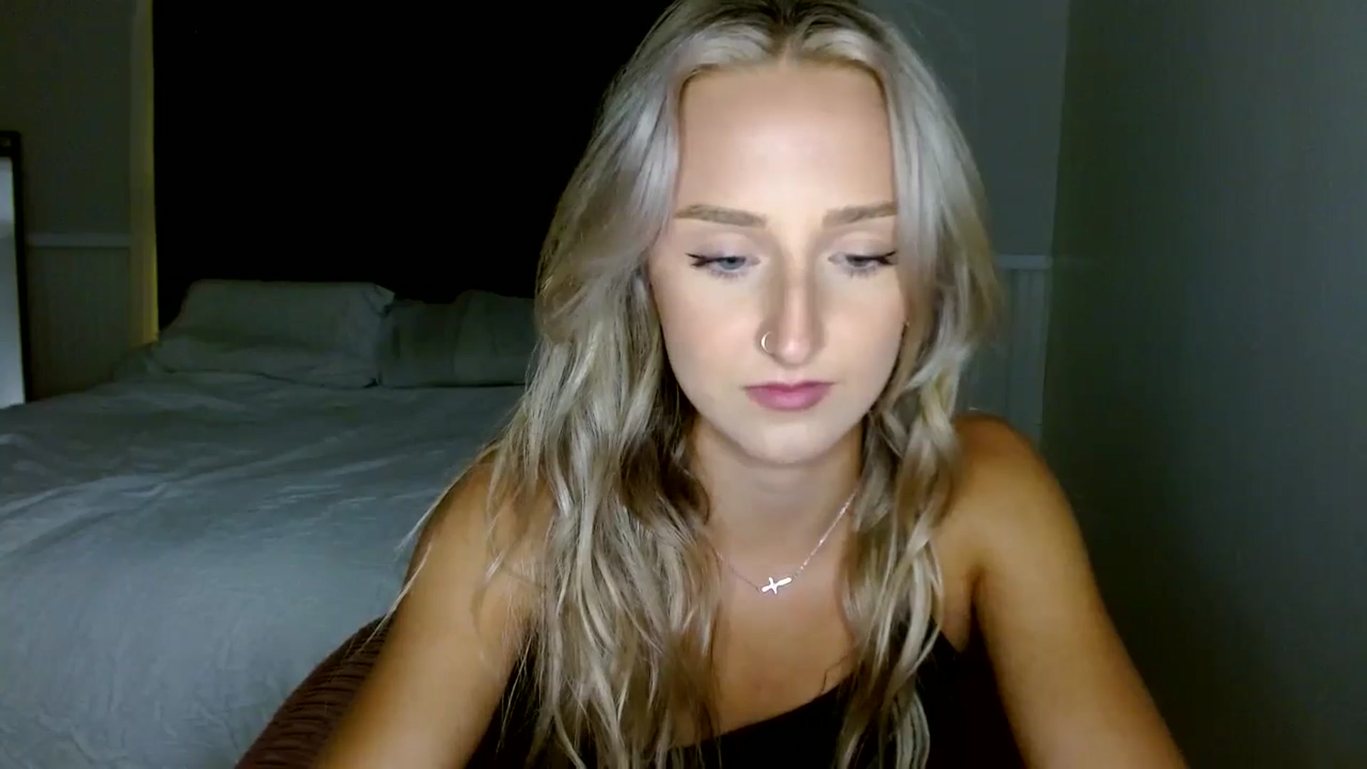 Gallery image thumbnail from Sandiecheeks's myfreecams stream on, 09/26/2023, 03:51 image 5 of 20