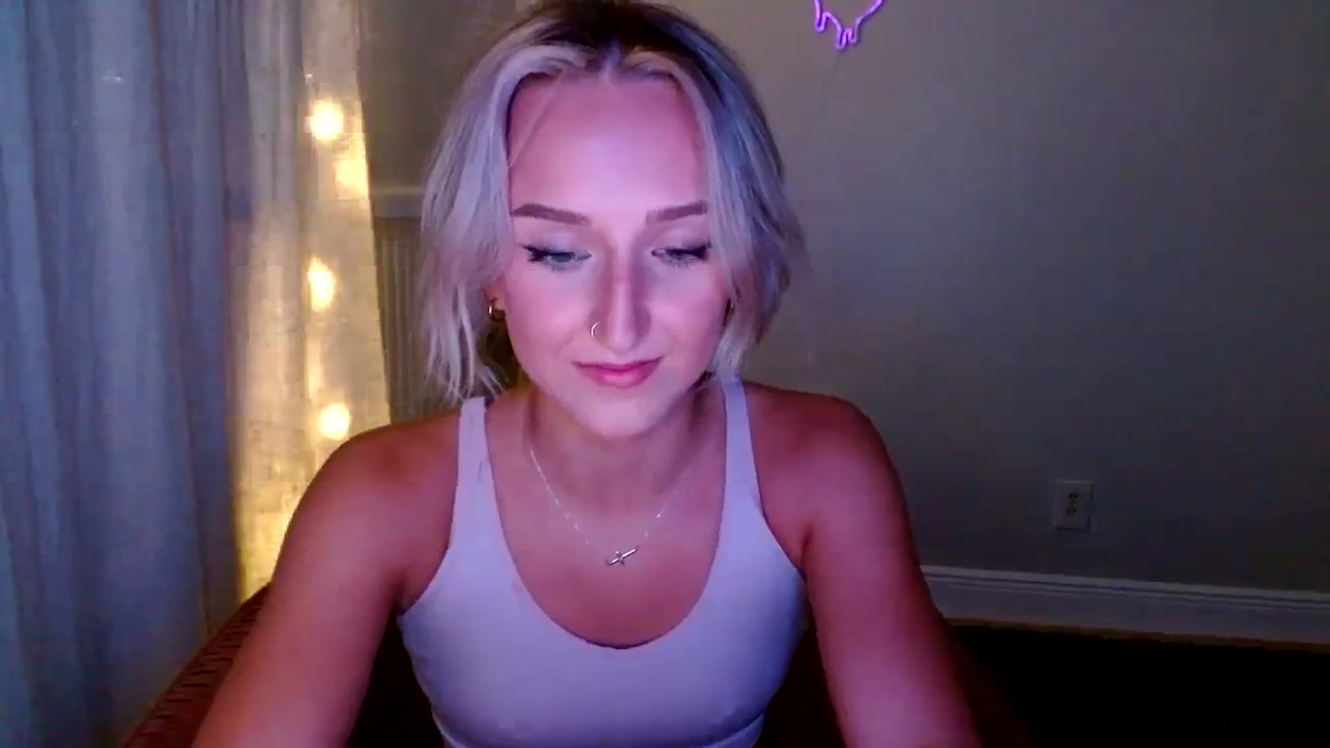 Gallery image thumbnail from Sandiecheeks's myfreecams stream on, 10/03/2023, 02:46 image 9 of 20