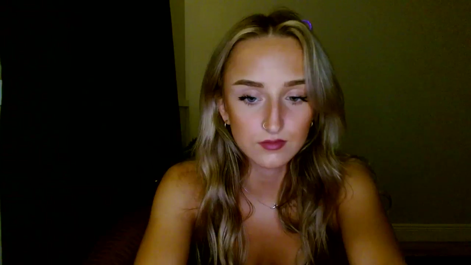 Gallery image thumbnail from Sandiecheeks's myfreecams stream on, 11/07/2023, 24:02 image 3 of 20