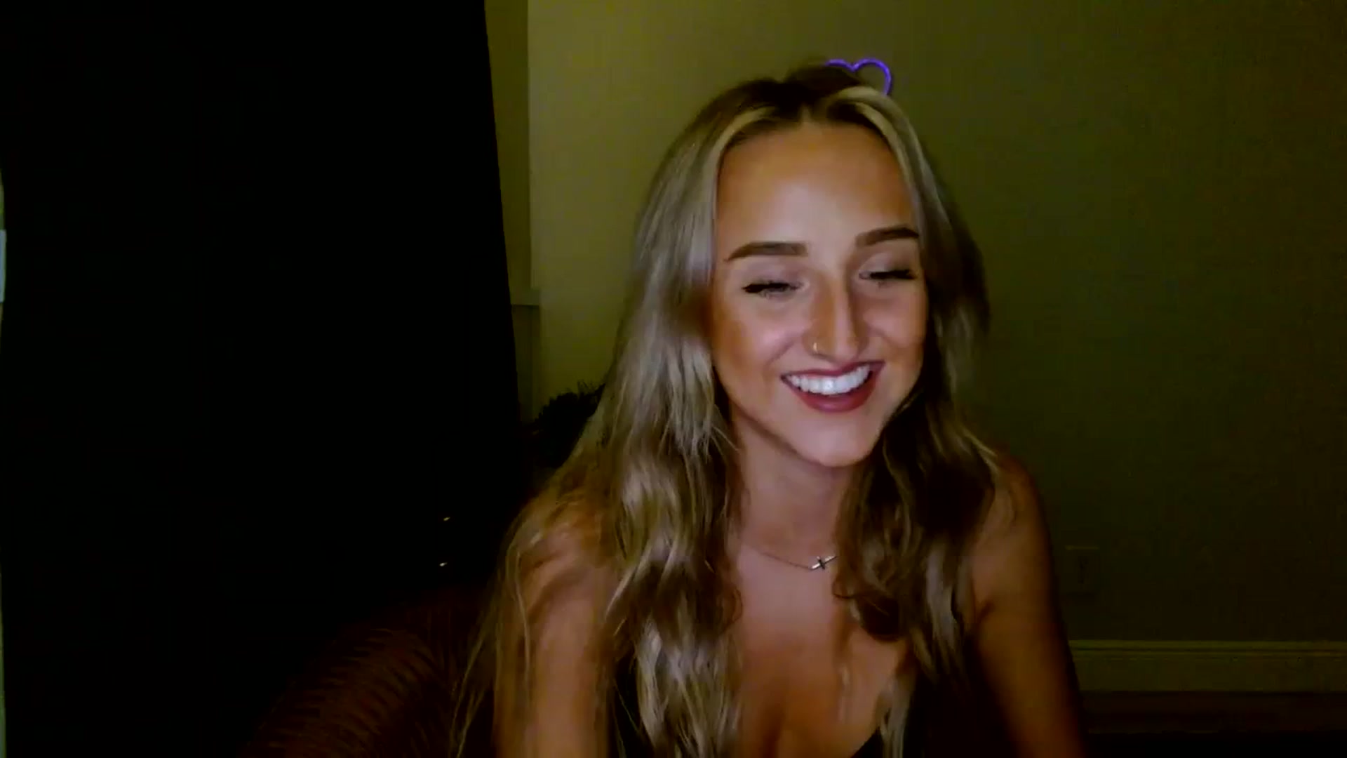 Gallery image thumbnail from Sandiecheeks's myfreecams stream on, 11/07/2023, 24:02 image 6 of 20