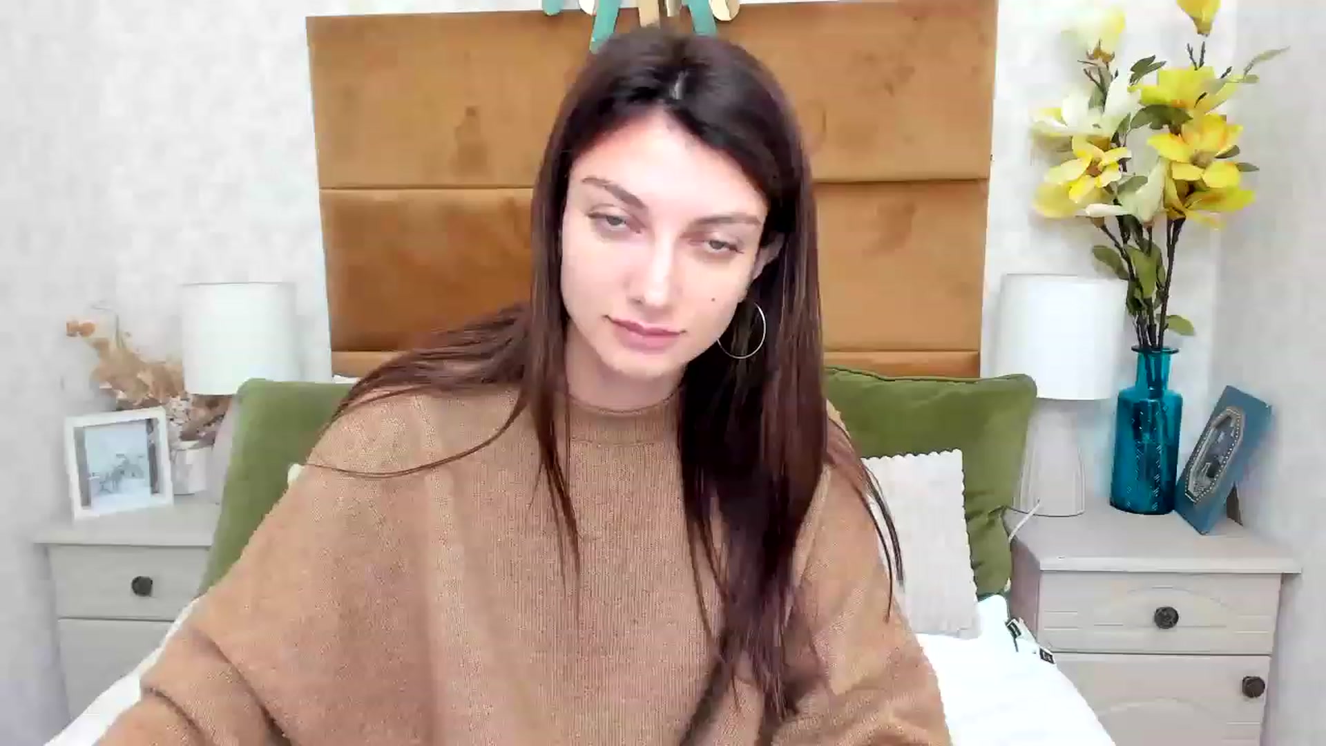Gallery image thumbnail from SandraFitt's myfreecams stream on, 11/22/2022, 09:02 image 7 of 20