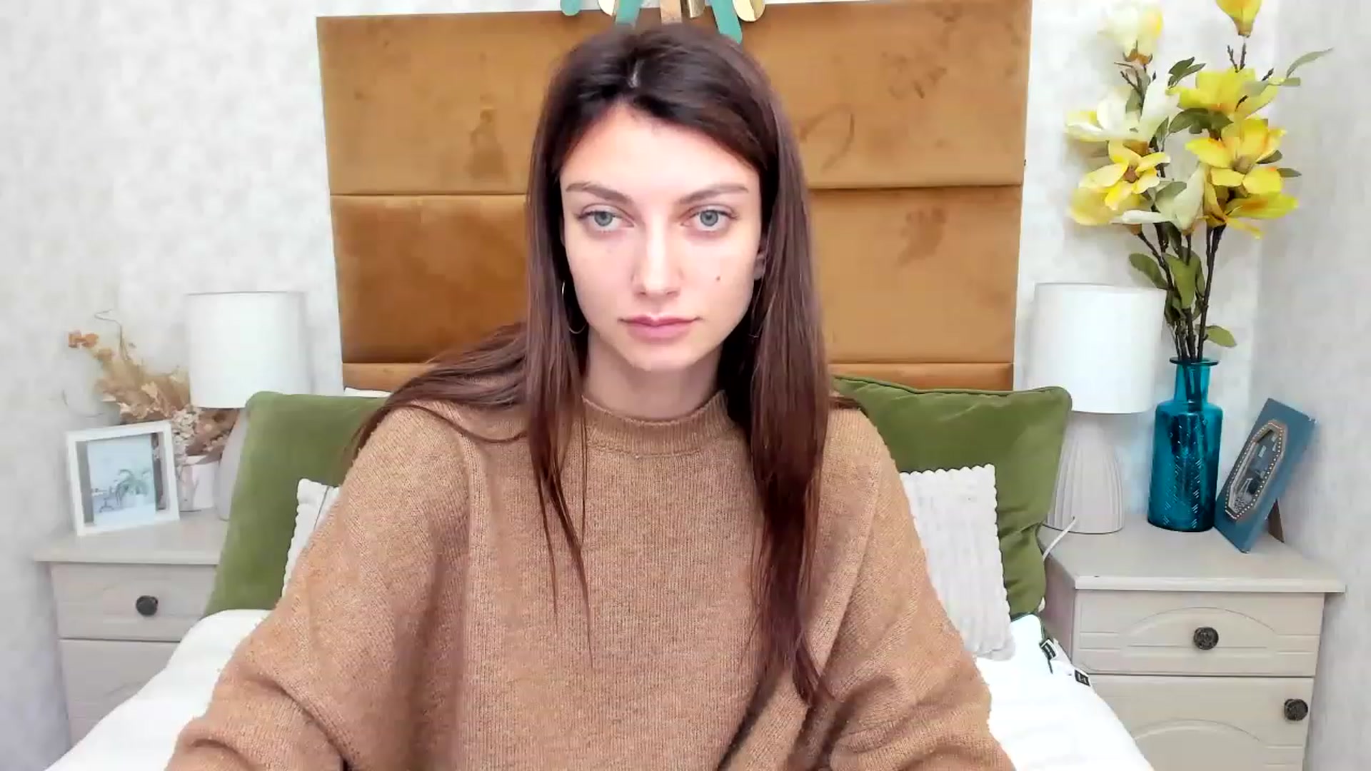 Gallery image thumbnail from SandraFitt's myfreecams stream on, 11/22/2022, 09:02 image 6 of 20