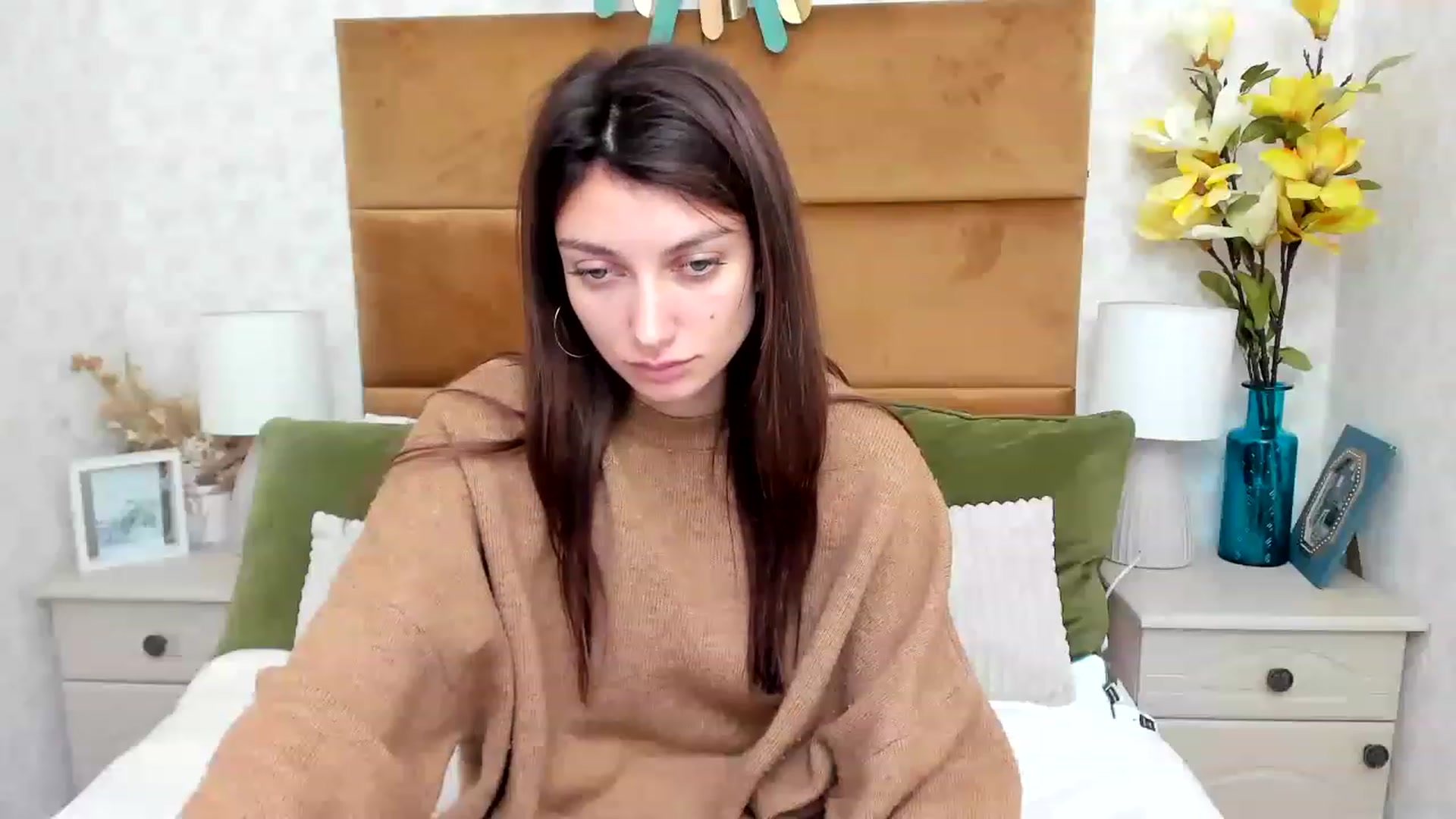 Gallery image thumbnail from SandraFitt's myfreecams stream on, 11/22/2022, 09:02 image 14 of 20