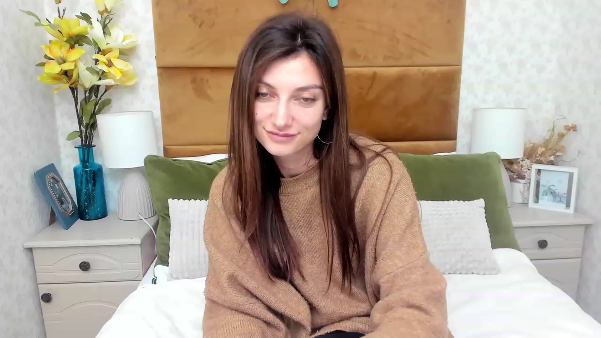 Gallery image thumbnail from SandraFitt's myfreecams stream on, 11/22/2022, 13:23 image 18 of 20