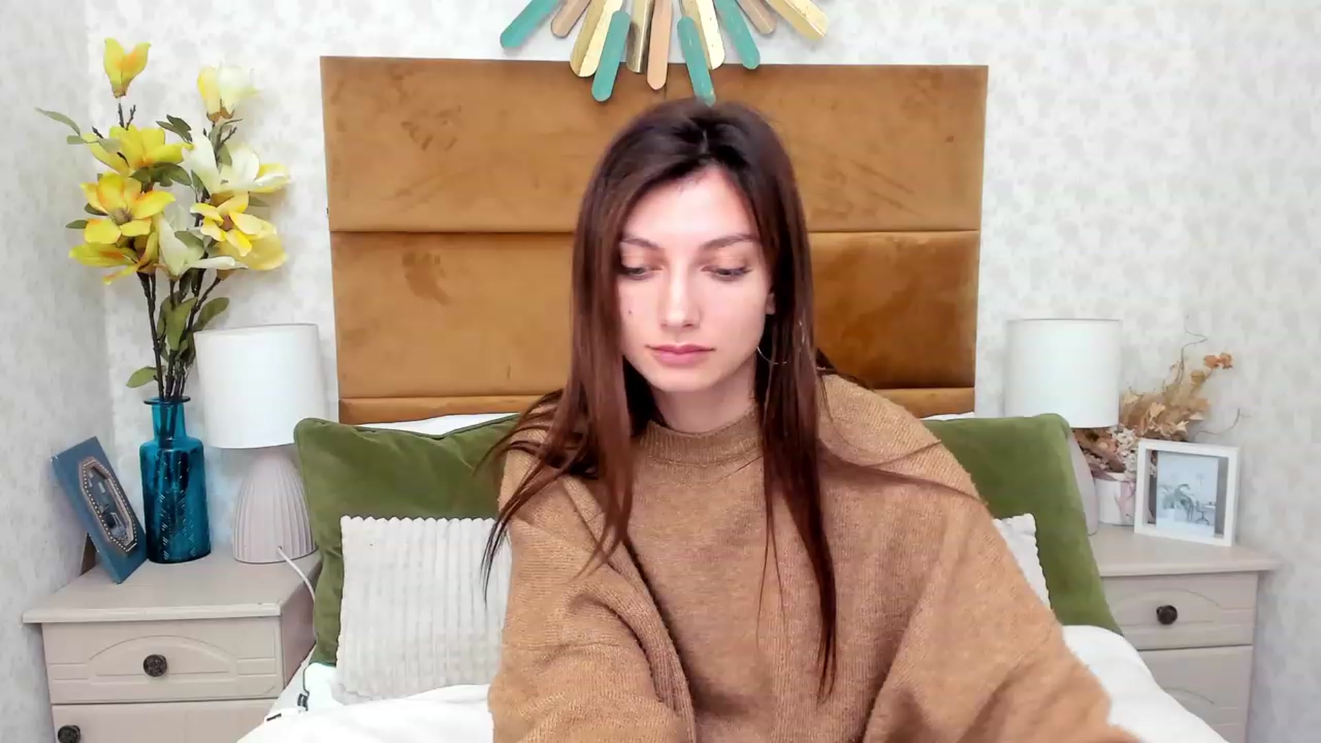 Gallery image thumbnail from SandraFitt's myfreecams stream on, 11/22/2022, 14:01 image 18 of 20