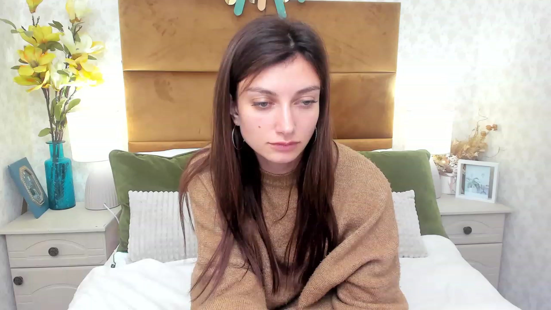 Gallery image thumbnail from SandraFitt's myfreecams stream on, 11/22/2022, 15:59 image 15 of 20