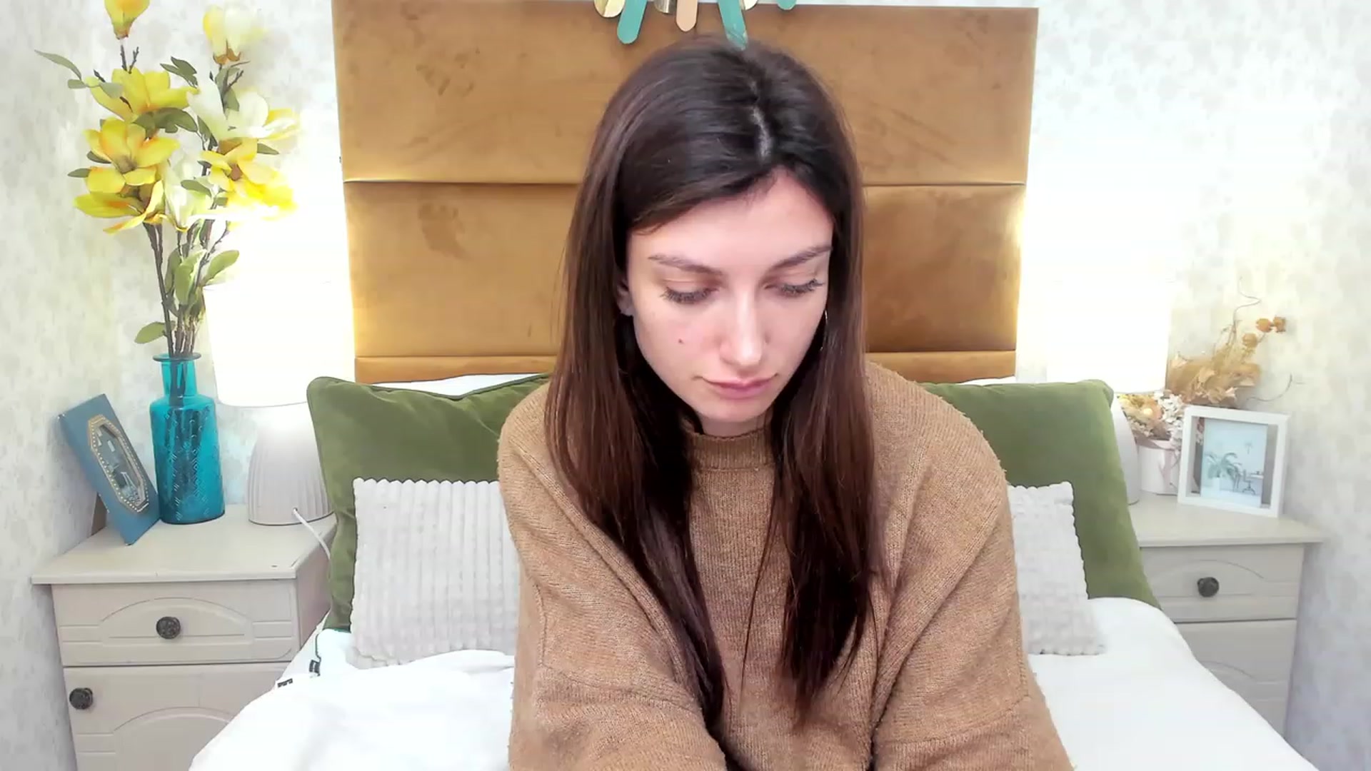 Gallery image thumbnail from SandraFitt's myfreecams stream on, 11/22/2022, 15:59 image 7 of 20