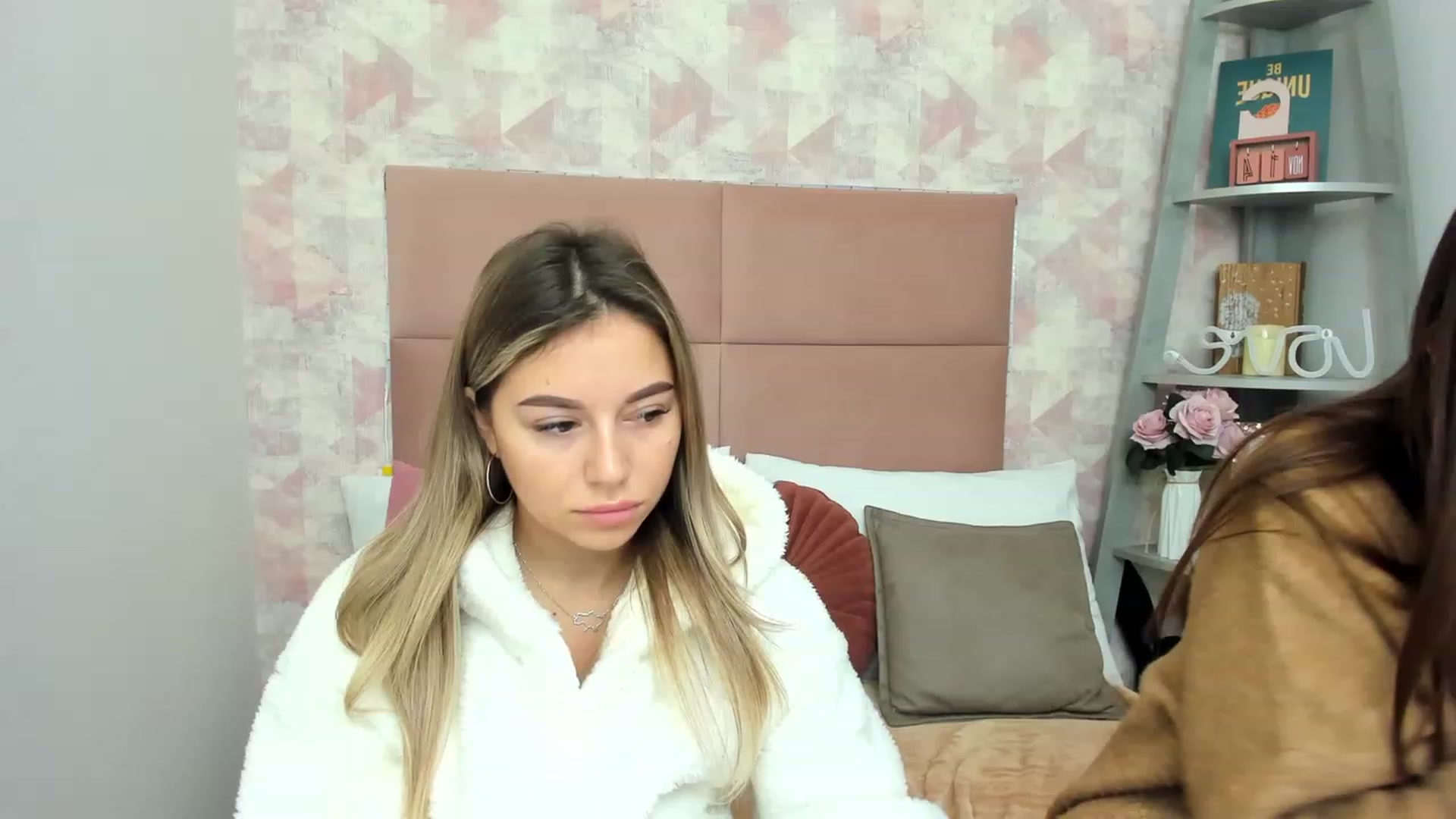 Gallery image thumbnail from SandraFitt's myfreecams stream on, 11/25/2022, 11:16 image 6 of 20