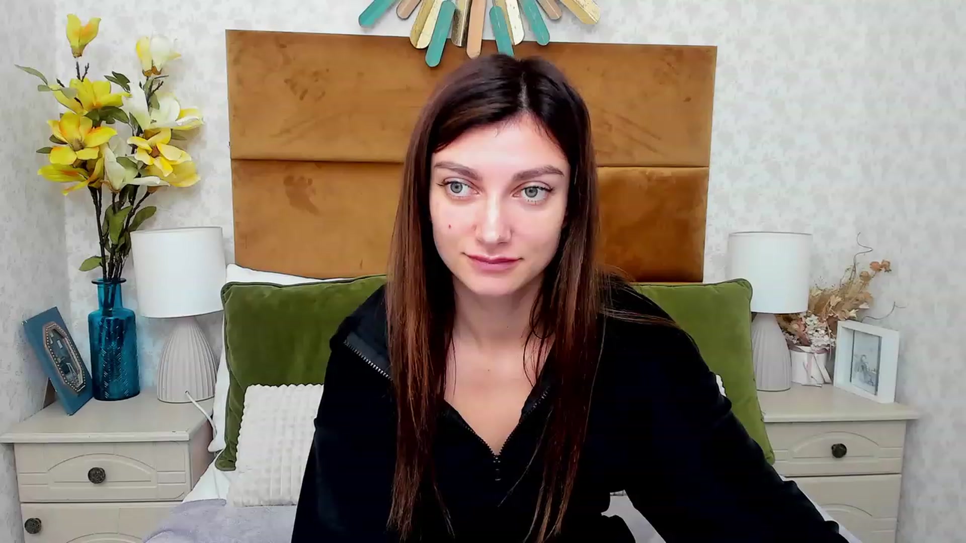 Gallery image thumbnail from SandraFitt's myfreecams stream on, 11/27/2022, 09:45 image 16 of 20