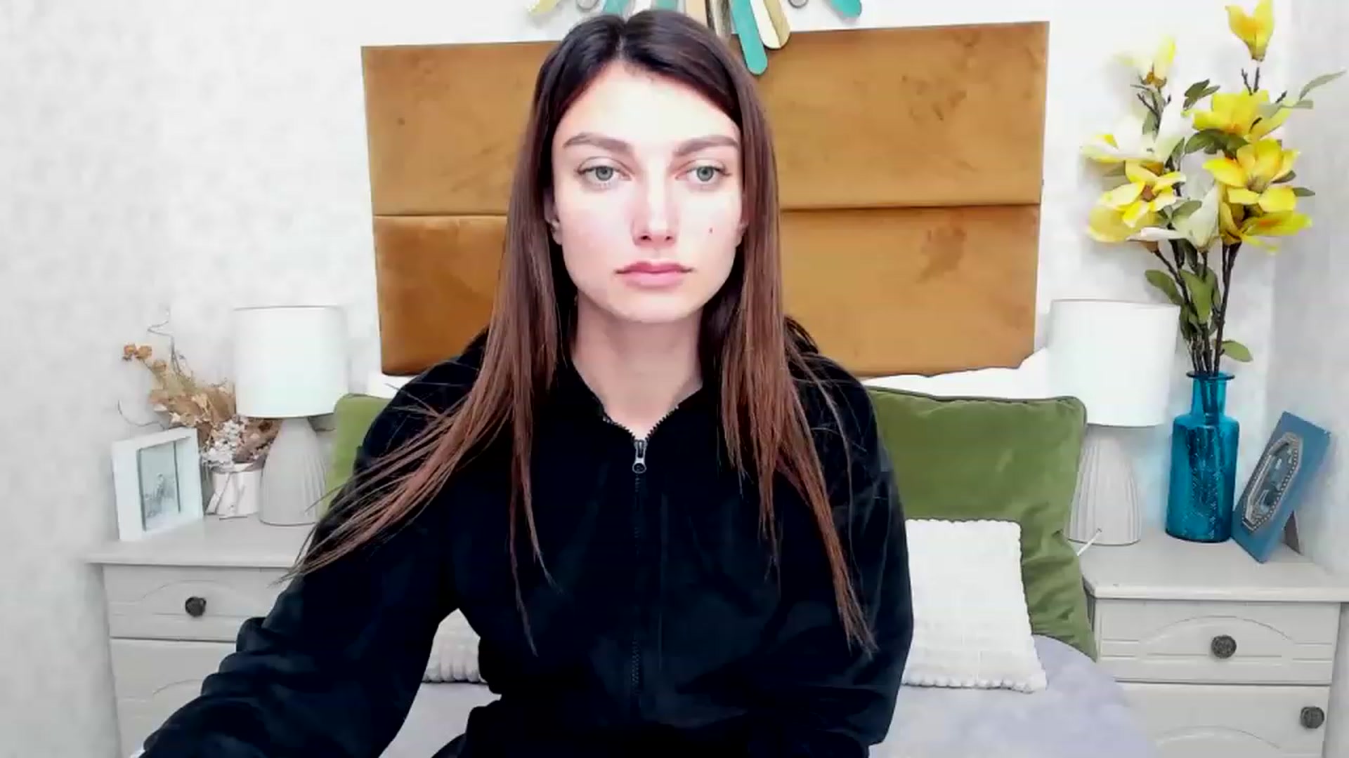 Gallery image thumbnail from SandraFitt's myfreecams stream on, 11/27/2022, 12:59 image 1 of 20