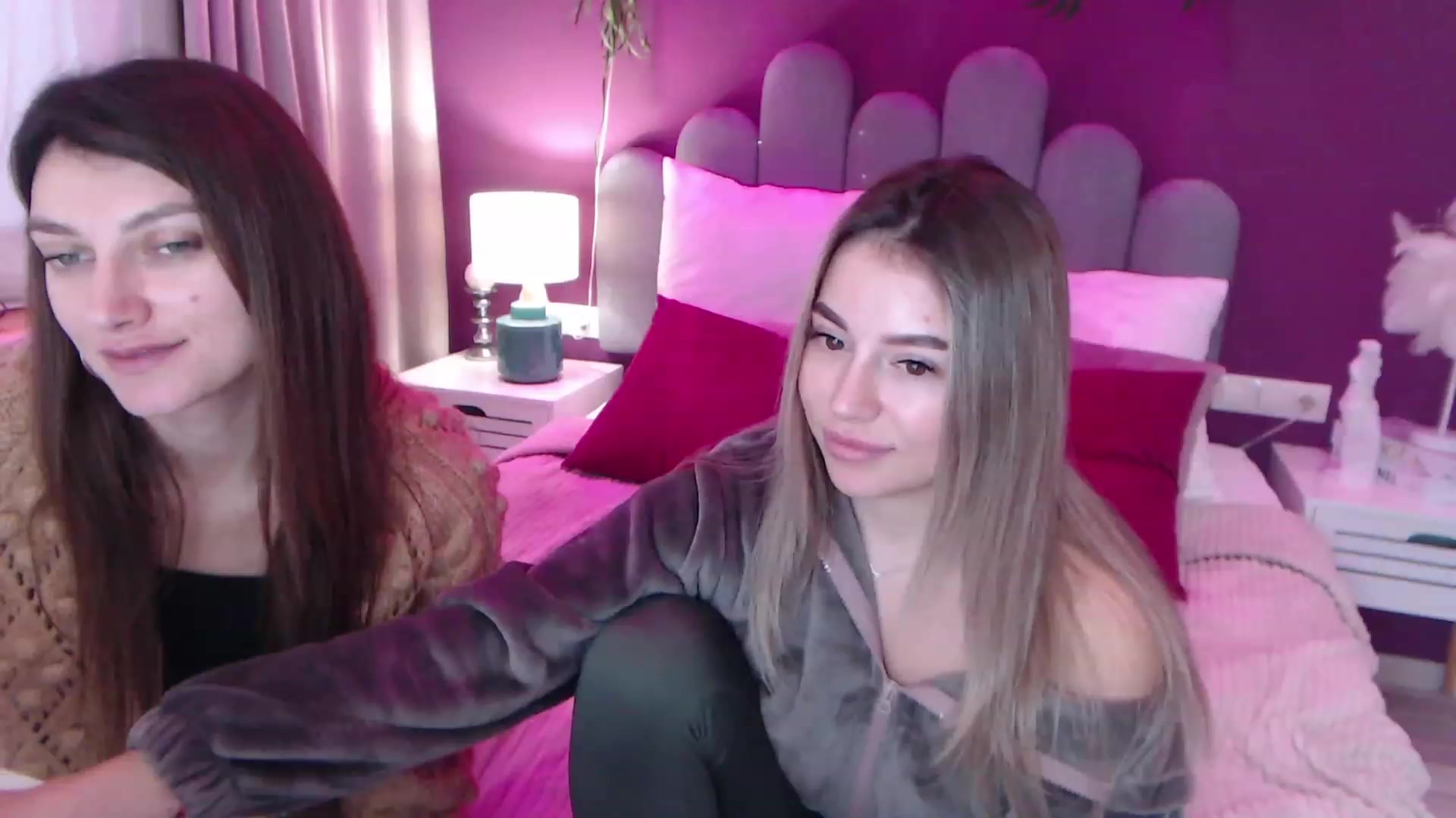 Gallery image thumbnail from SandraFitt's myfreecams stream on, 12/11/2022, 09:54 image 15 of 20
