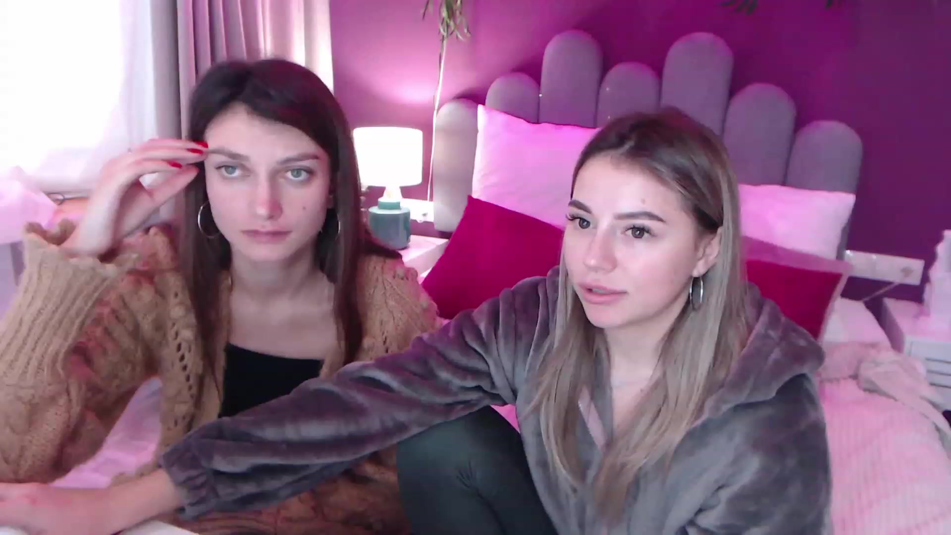 Gallery image thumbnail from SandraFitt's myfreecams stream on, 12/11/2022, 12:08 image 9 of 20