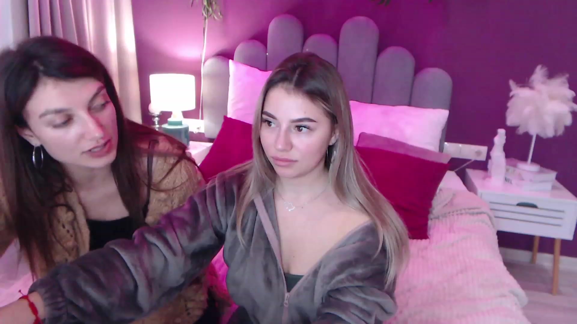 Gallery image thumbnail from SandraFitt's myfreecams stream on, 12/11/2022, 12:57 image 12 of 20