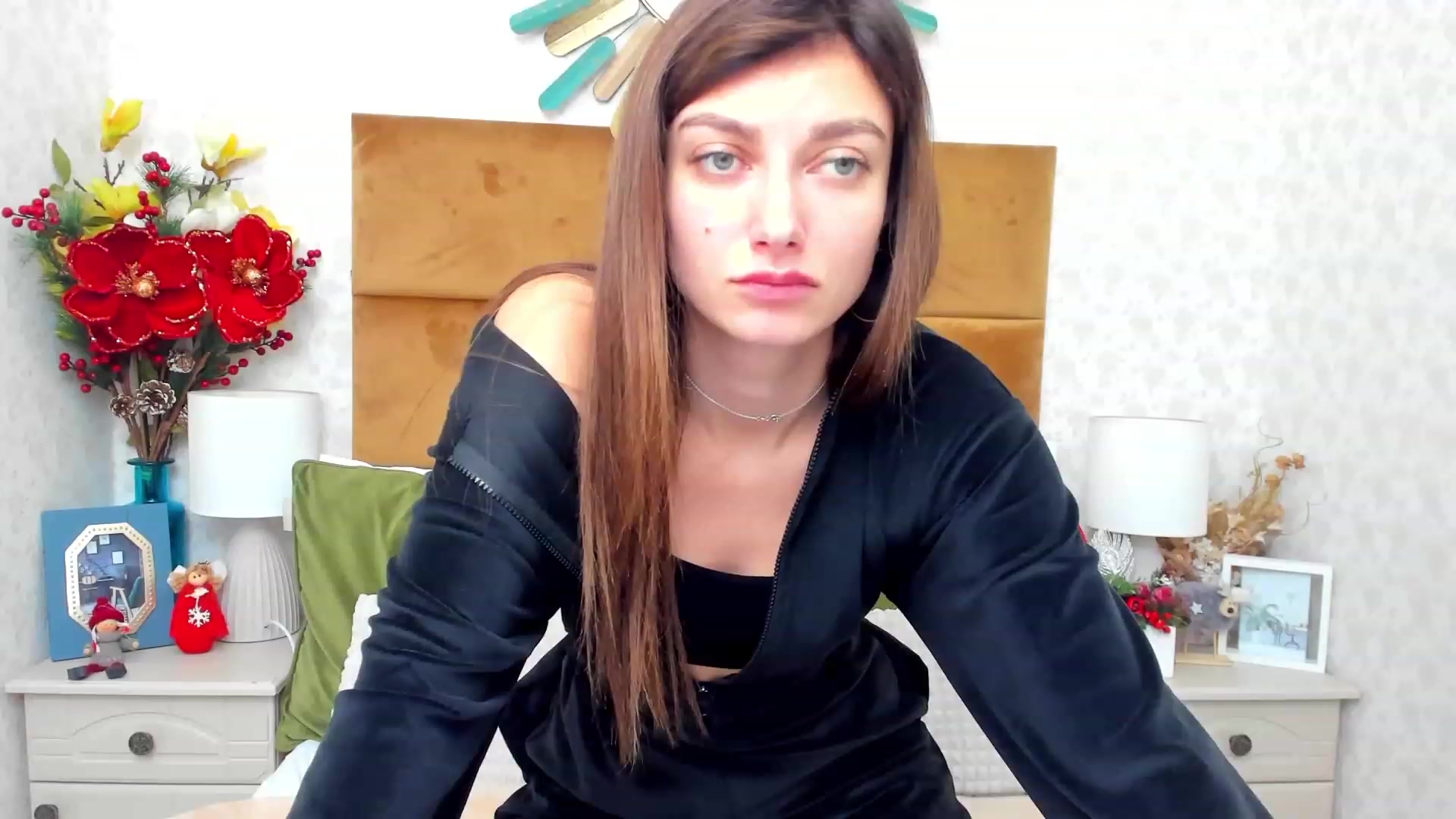 Gallery image thumbnail from SandraFitt's myfreecams stream on, 12/15/2022, 12:59 image 6 of 20