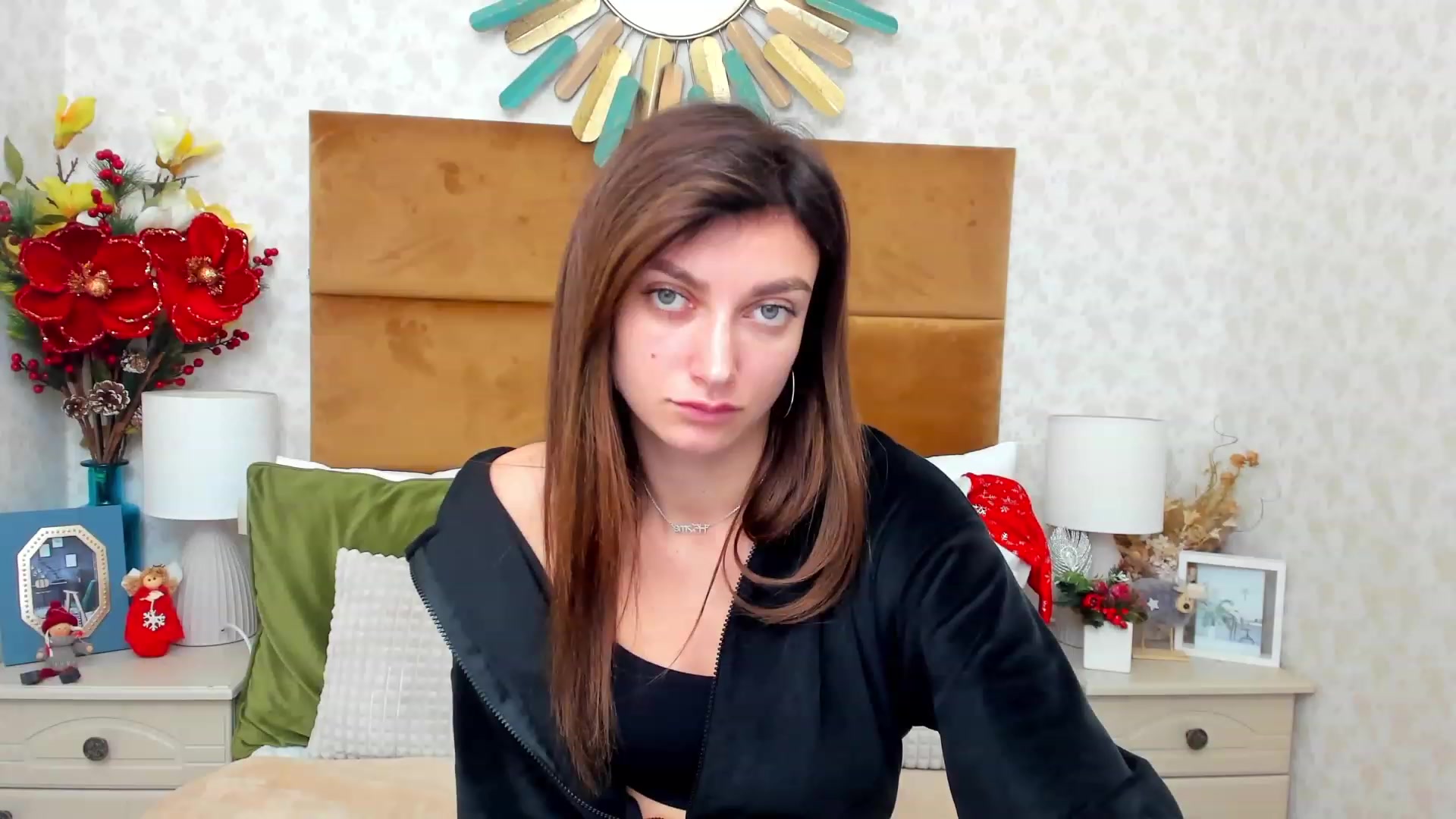Gallery image thumbnail from SandraFitt's myfreecams stream on, 12/15/2022, 12:59 image 18 of 20