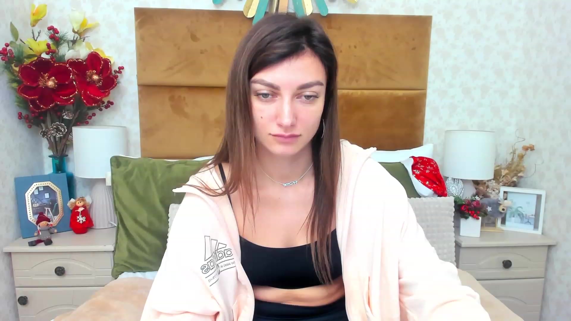 Gallery image thumbnail from SandraFitt's myfreecams stream on, 12/16/2022, 09:59 image 17 of 20