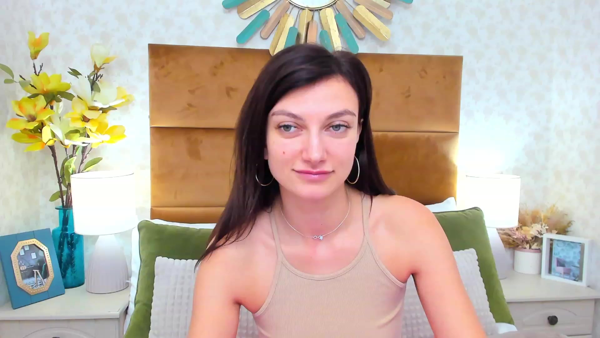 Gallery image thumbnail from SandraFitt's myfreecams stream on, 02/05/2023, 11:34 image 18 of 20