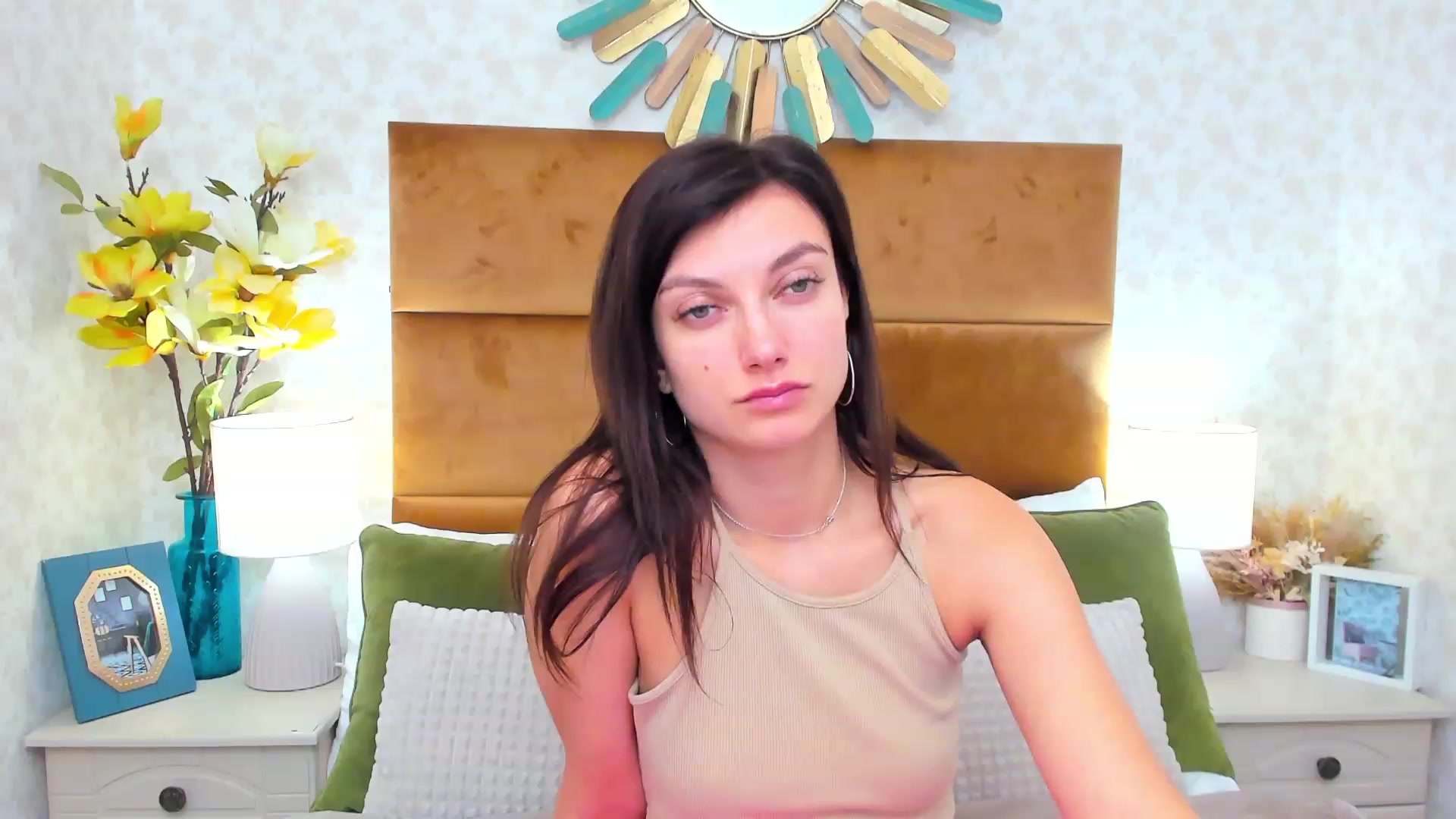 Gallery image thumbnail from SandraFitt's myfreecams stream on, 02/05/2023, 13:03 image 17 of 20