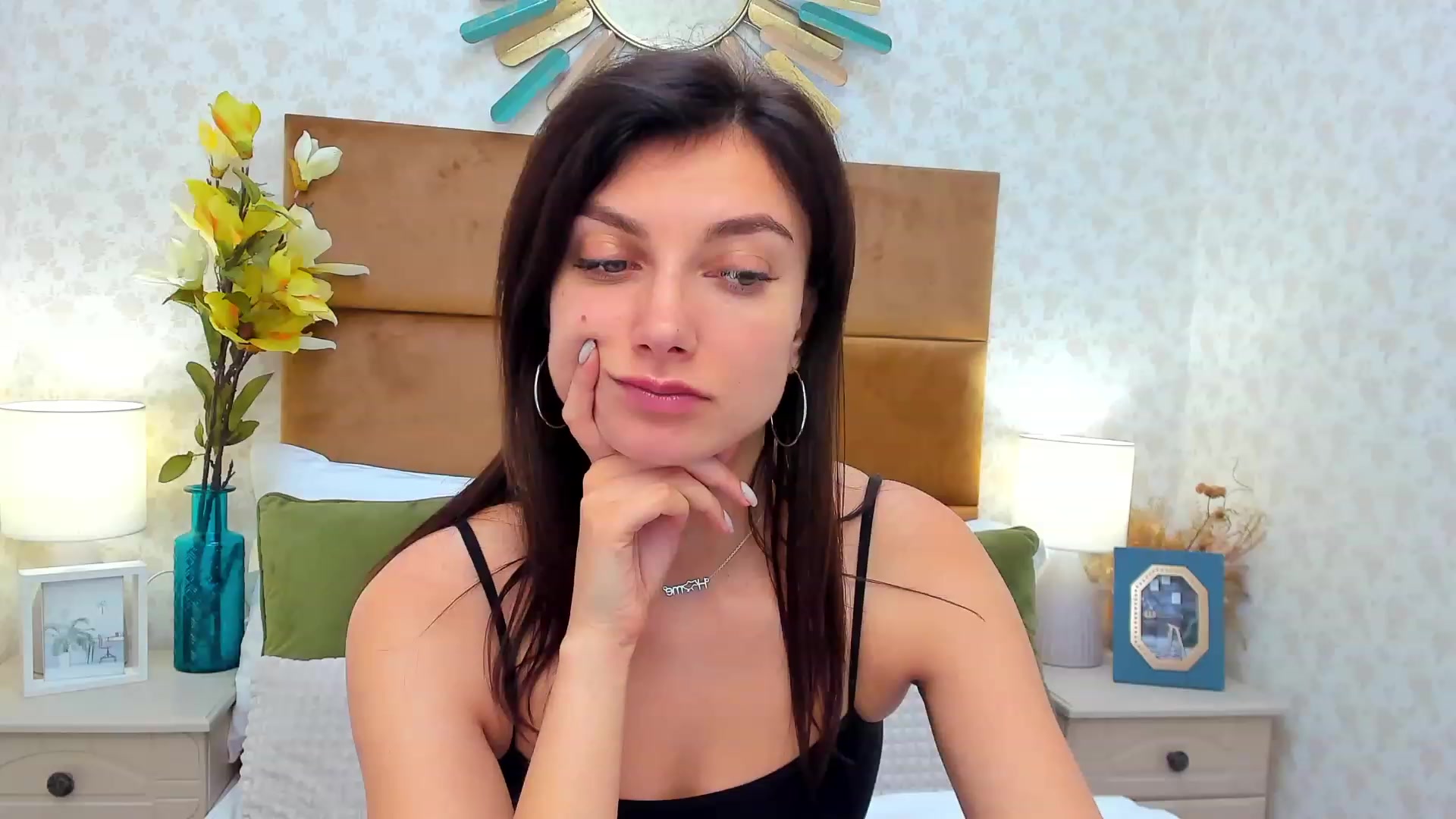 Gallery image thumbnail from SandraFitt's myfreecams stream on, 02/12/2023, 10:25 image 6 of 20