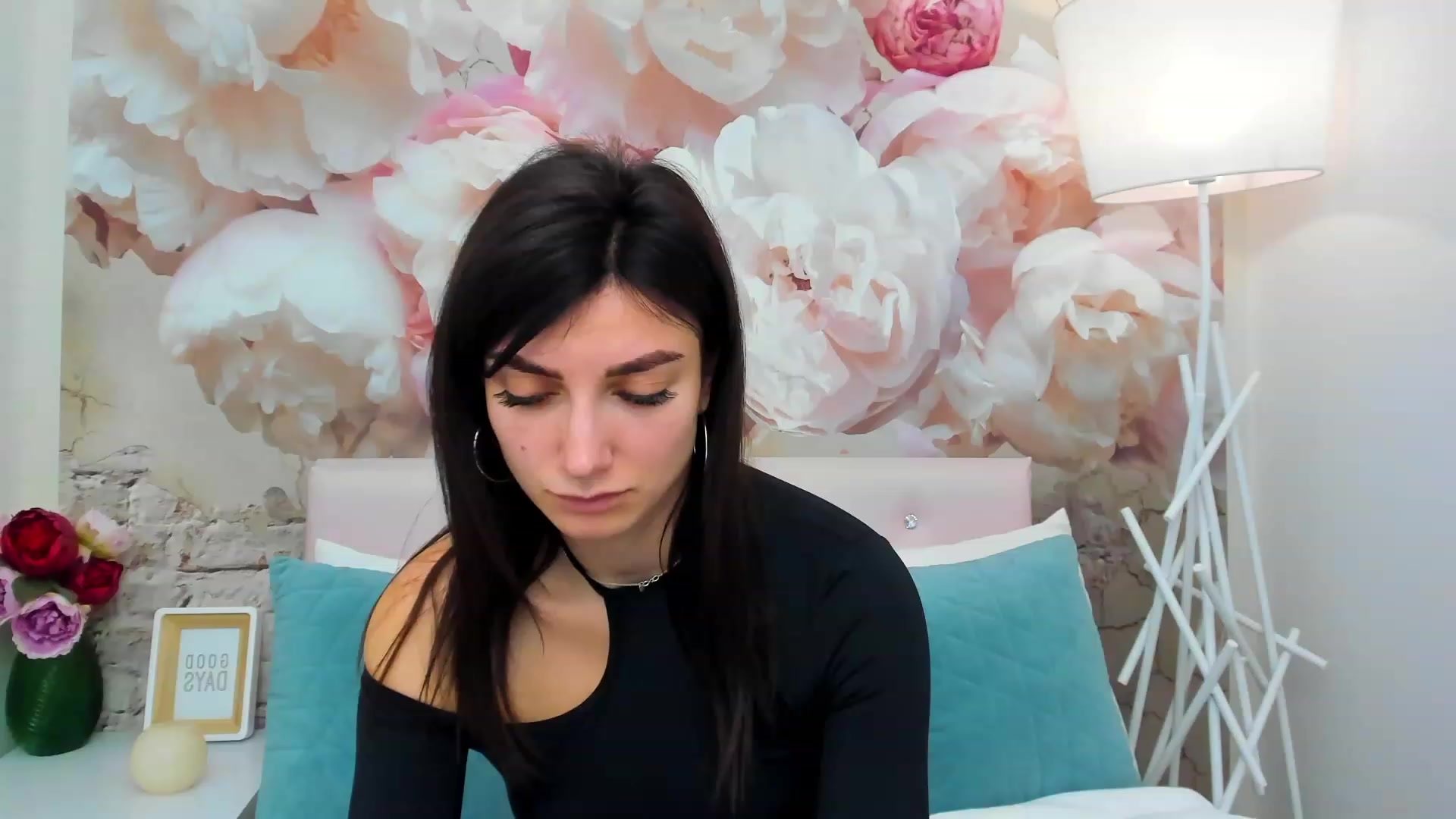 Gallery image thumbnail from SandraFitt's myfreecams stream on, 03/07/2023, 10:00 image 3 of 20