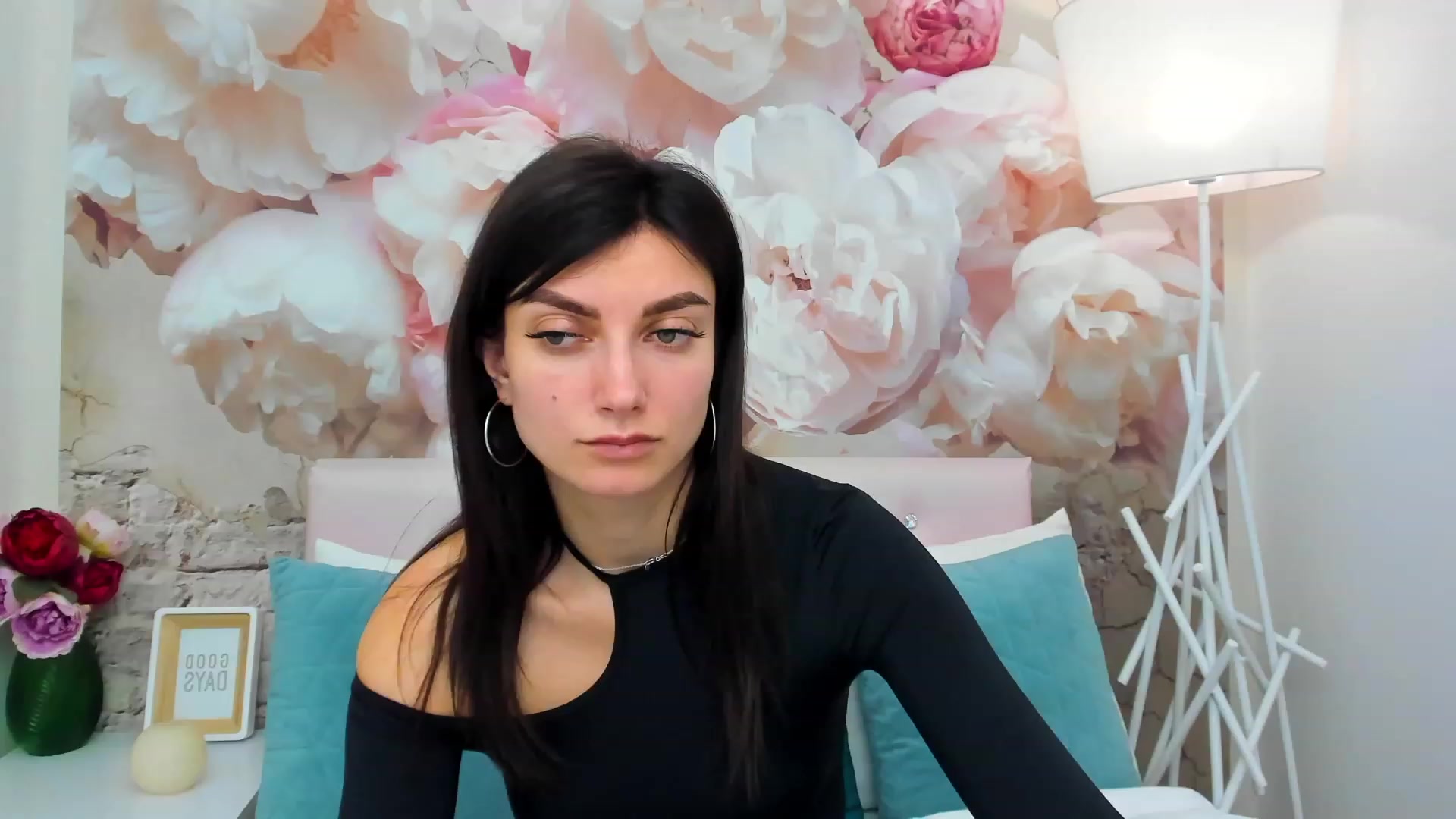 Gallery image thumbnail from SandraFitt's myfreecams stream on, 03/07/2023, 10:00 image 7 of 20
