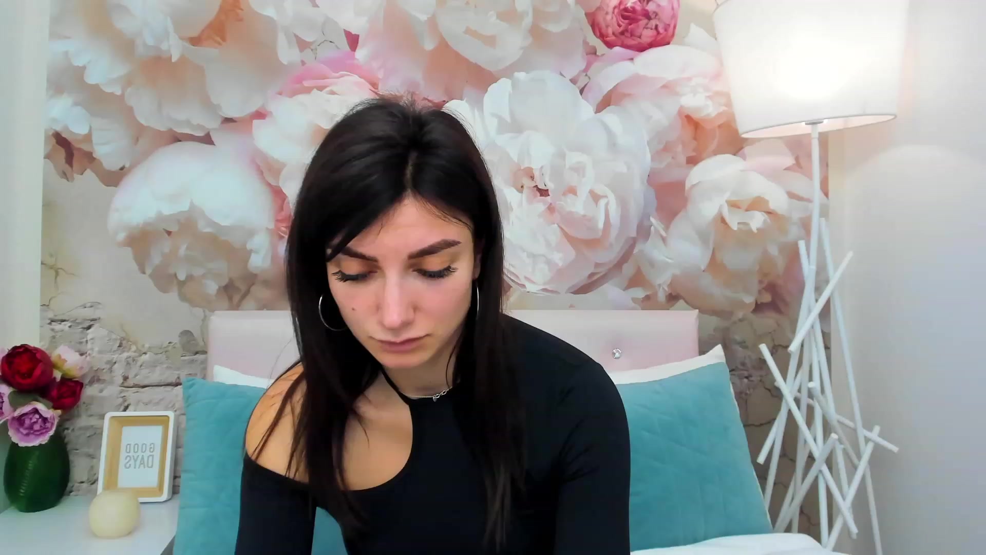 Gallery image thumbnail from SandraFitt's myfreecams stream on, 03/07/2023, 10:00 image 2 of 20