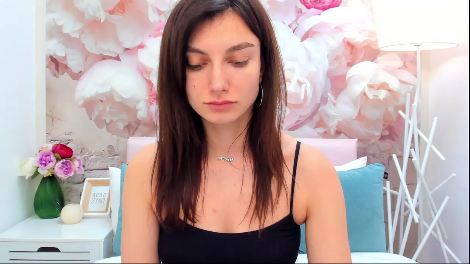 Gallery image thumbnail from SandraFitt's myfreecams stream on, 04/17/2023, 10:46 image 10 of 20