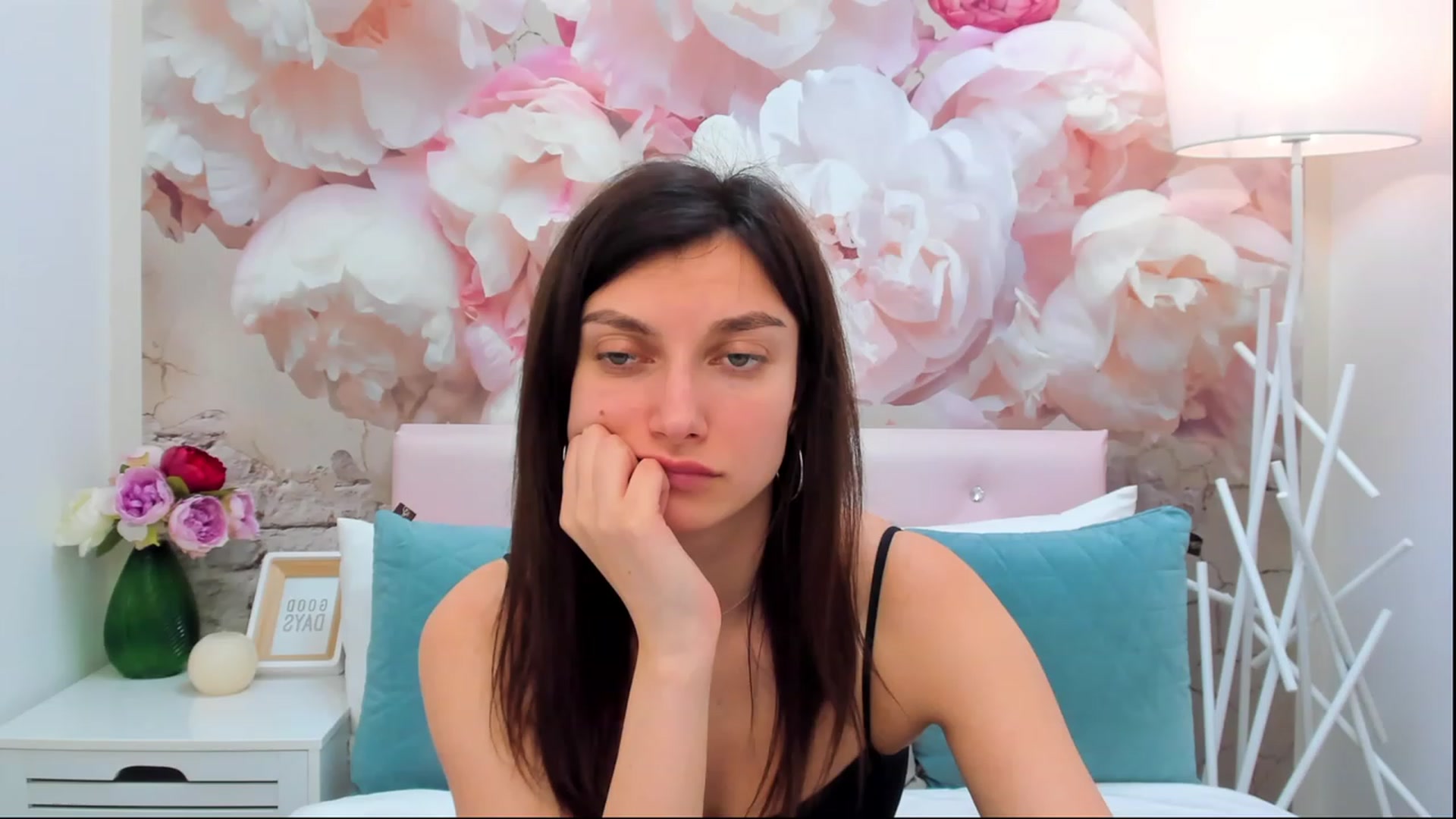 Gallery image thumbnail from SandraFitt's myfreecams stream on, 04/17/2023, 10:46 image 6 of 20