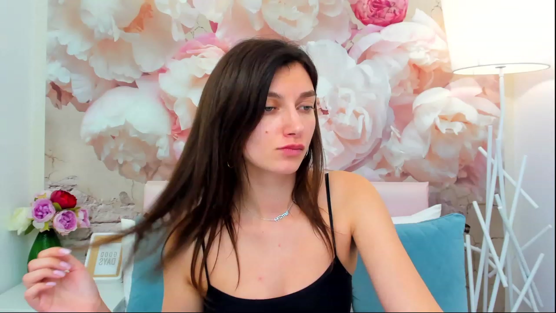Gallery image thumbnail from SandraFitt's myfreecams stream on, 04/17/2023, 11:31 image 14 of 20