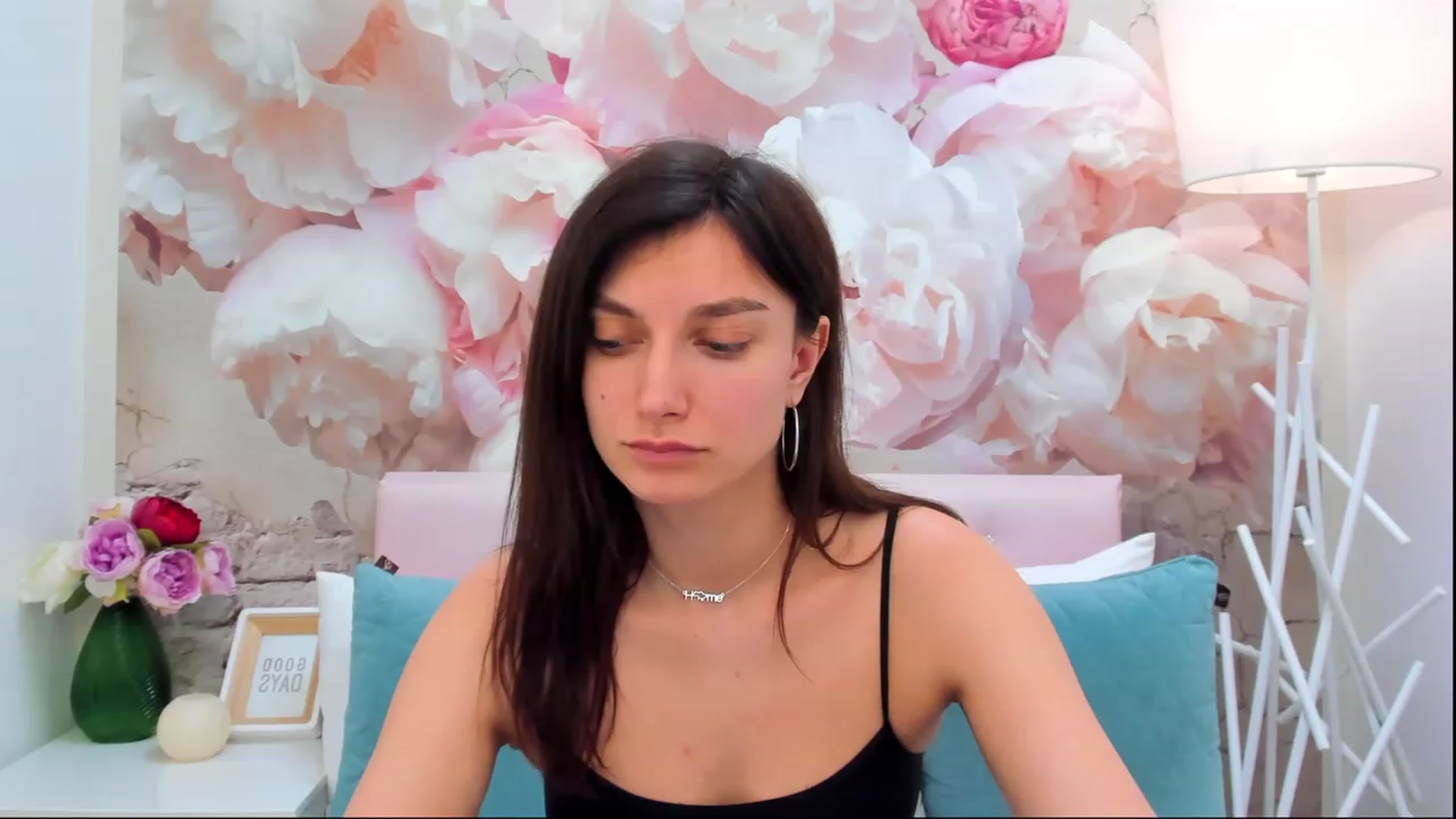 Gallery image thumbnail from SandraFitt's myfreecams stream on, 04/17/2023, 11:31 image 1 of 20