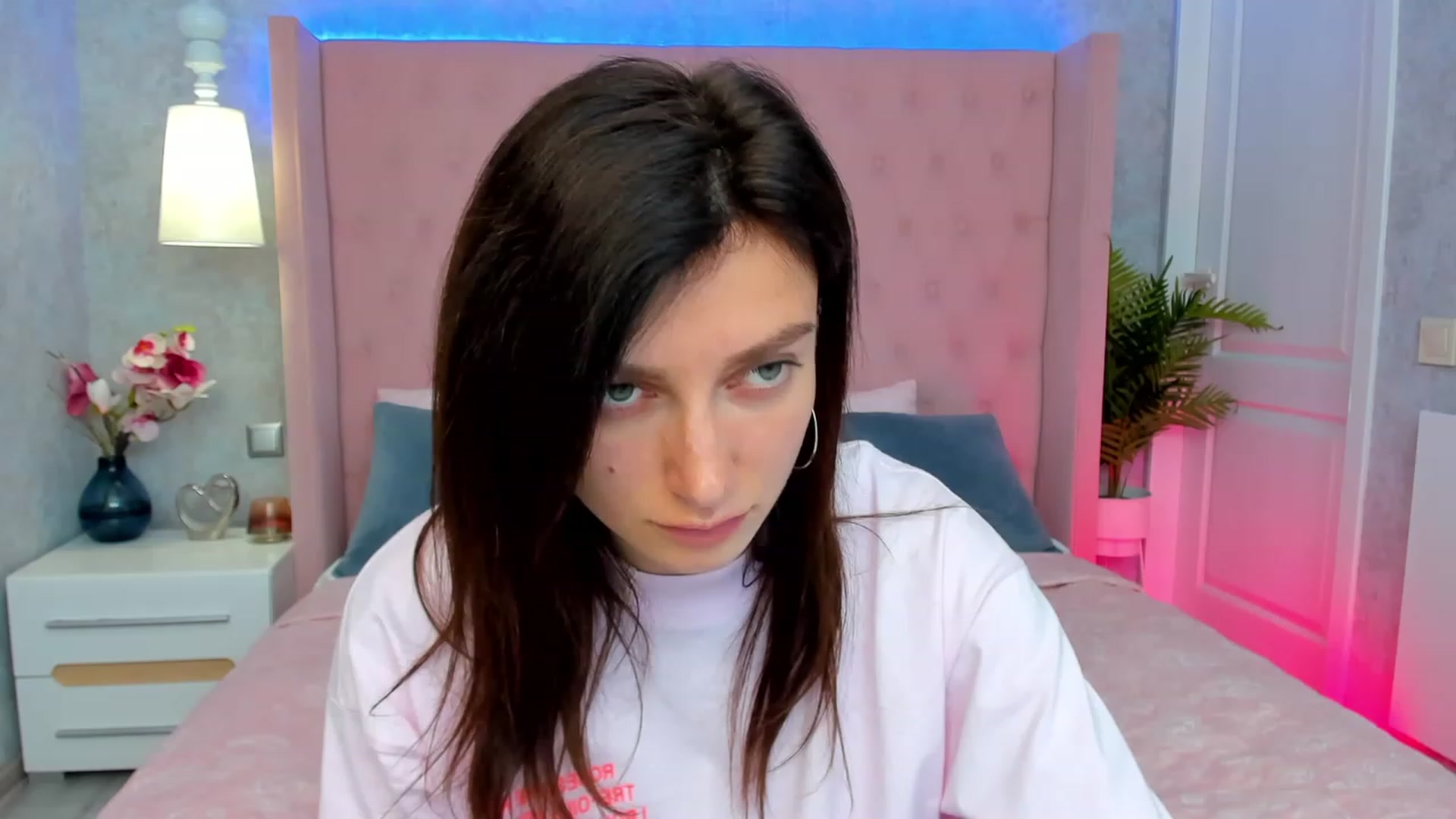 Gallery image thumbnail from SandraFitt's myfreecams stream on, 05/14/2023, 10:38 image 7 of 20