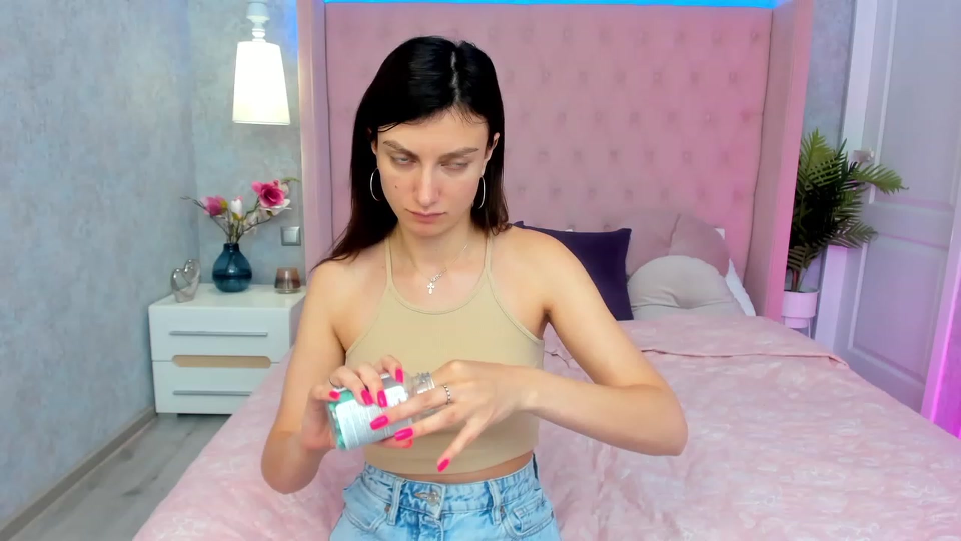 Gallery image thumbnail from SandraFitt's myfreecams stream on, 06/04/2023, 13:11 image 19 of 20