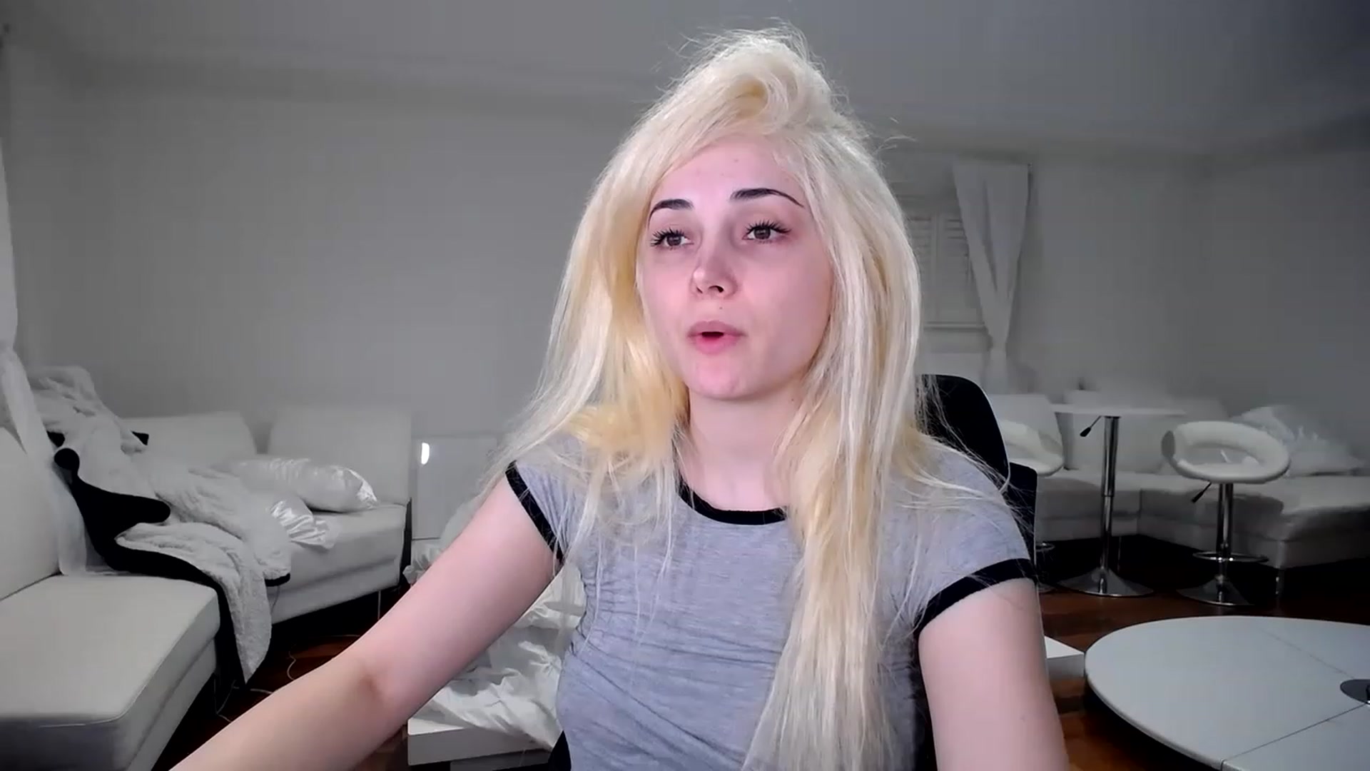 Gallery image thumbnail from SandraGPopa's myfreecams stream on, 01/28/2023, 05:51 image 3 of 20