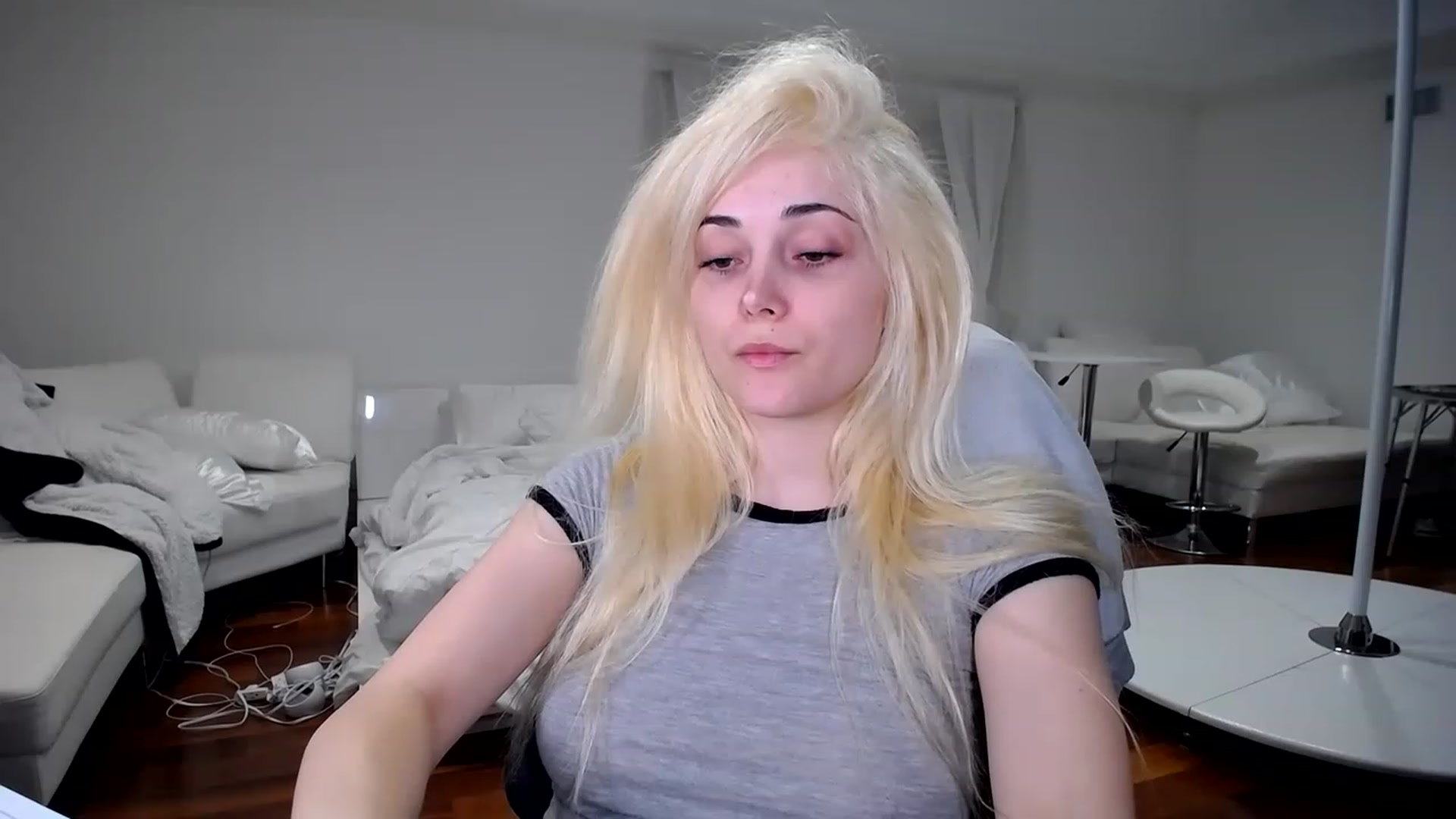 Gallery image thumbnail from SandraGPopa's myfreecams stream on, 01/28/2023, 05:51 image 20 of 20