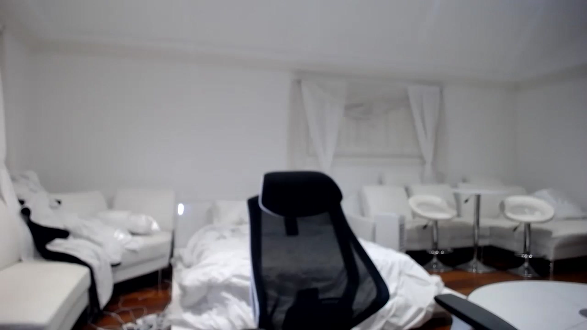 Gallery image thumbnail from SandraGPopa's myfreecams stream on, 01/28/2023, 05:51 image 1 of 20